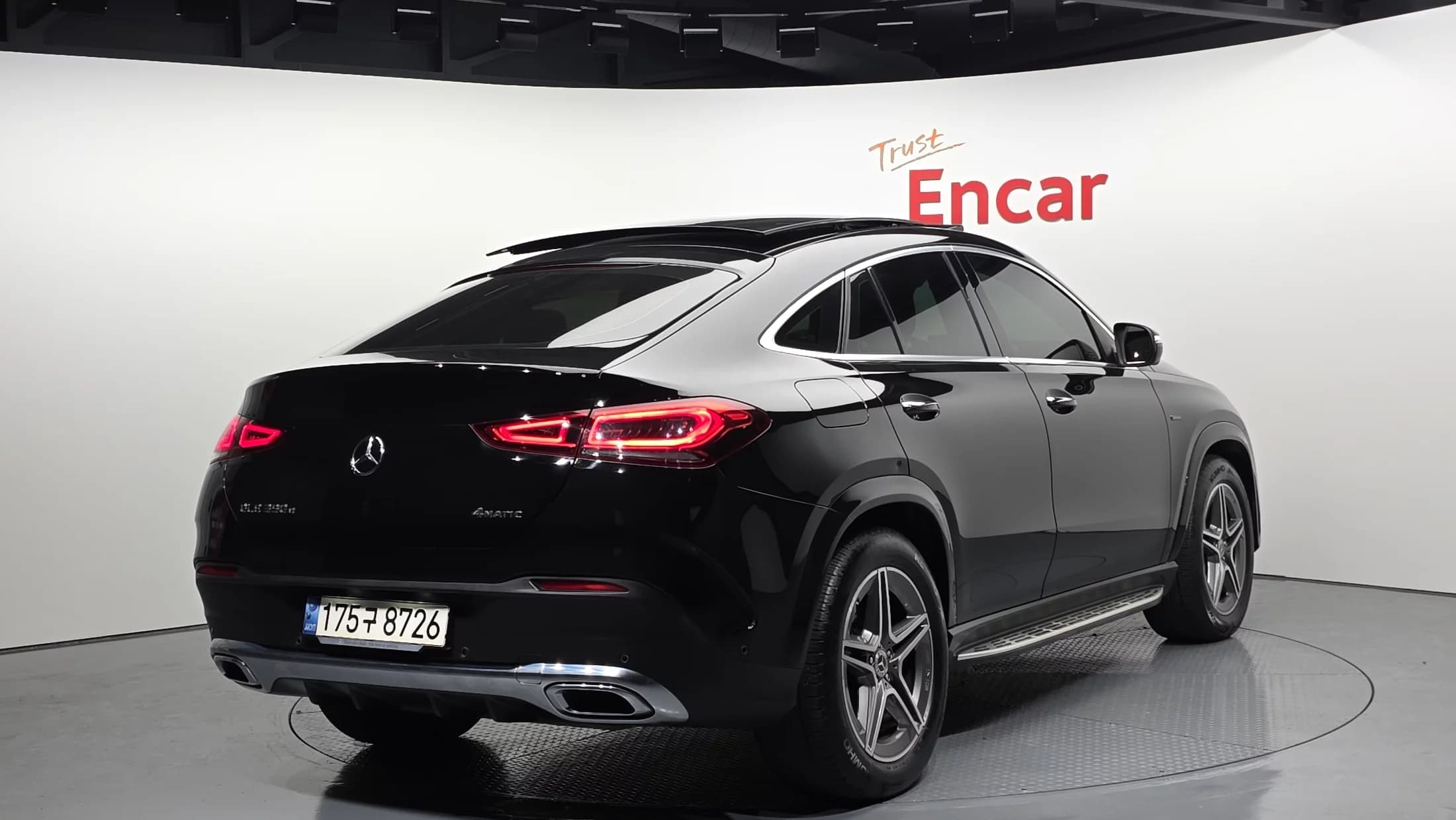 Mercedes-Benz GLE-Class GLE350e 4MATIC Coupe, гибрид, 2021 г. 118449 км. — фото 2