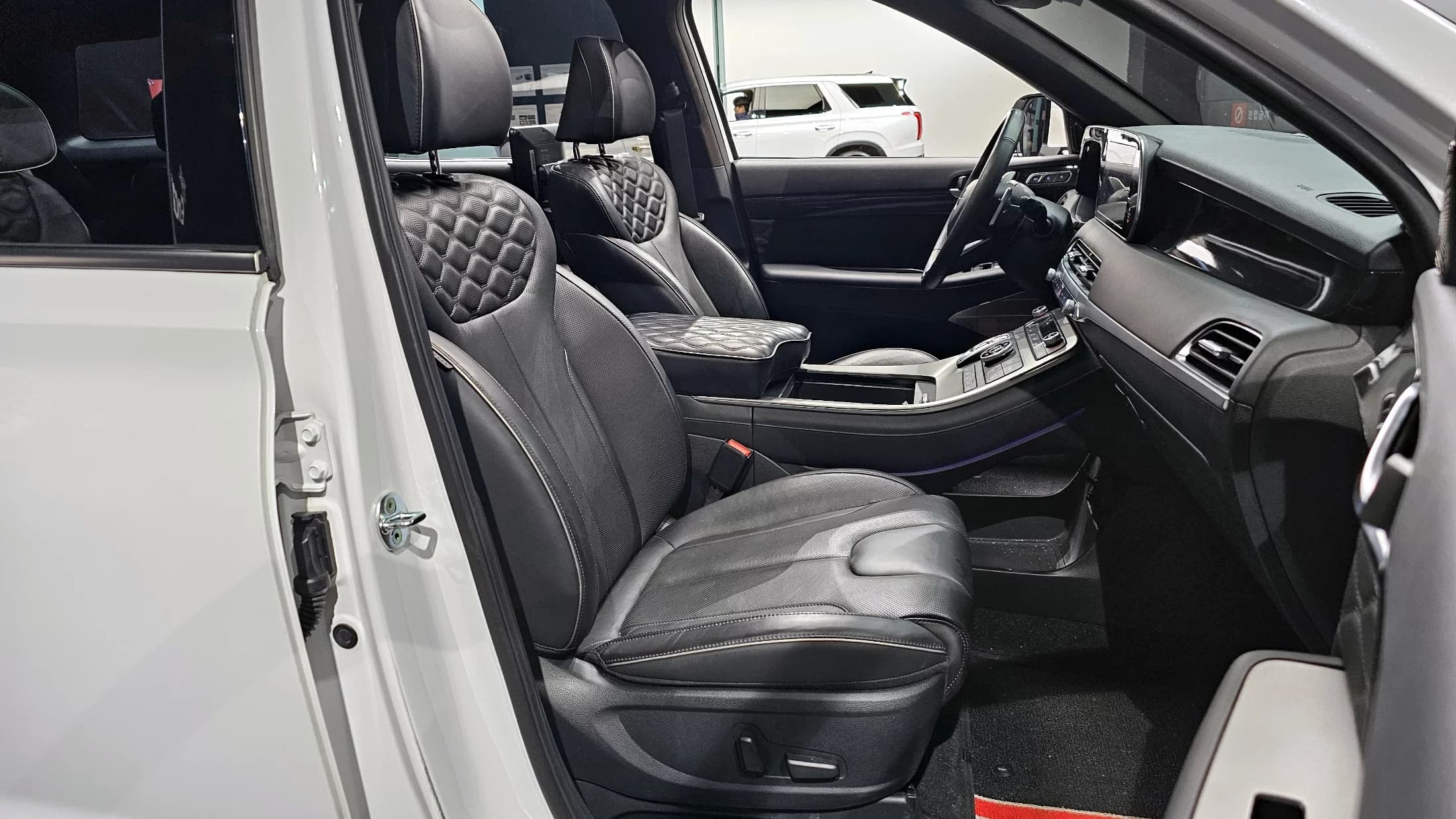 Hyundai Palisade Diesel 2.2 4WD VIP, 2022 г. 66484 км. — фото 10