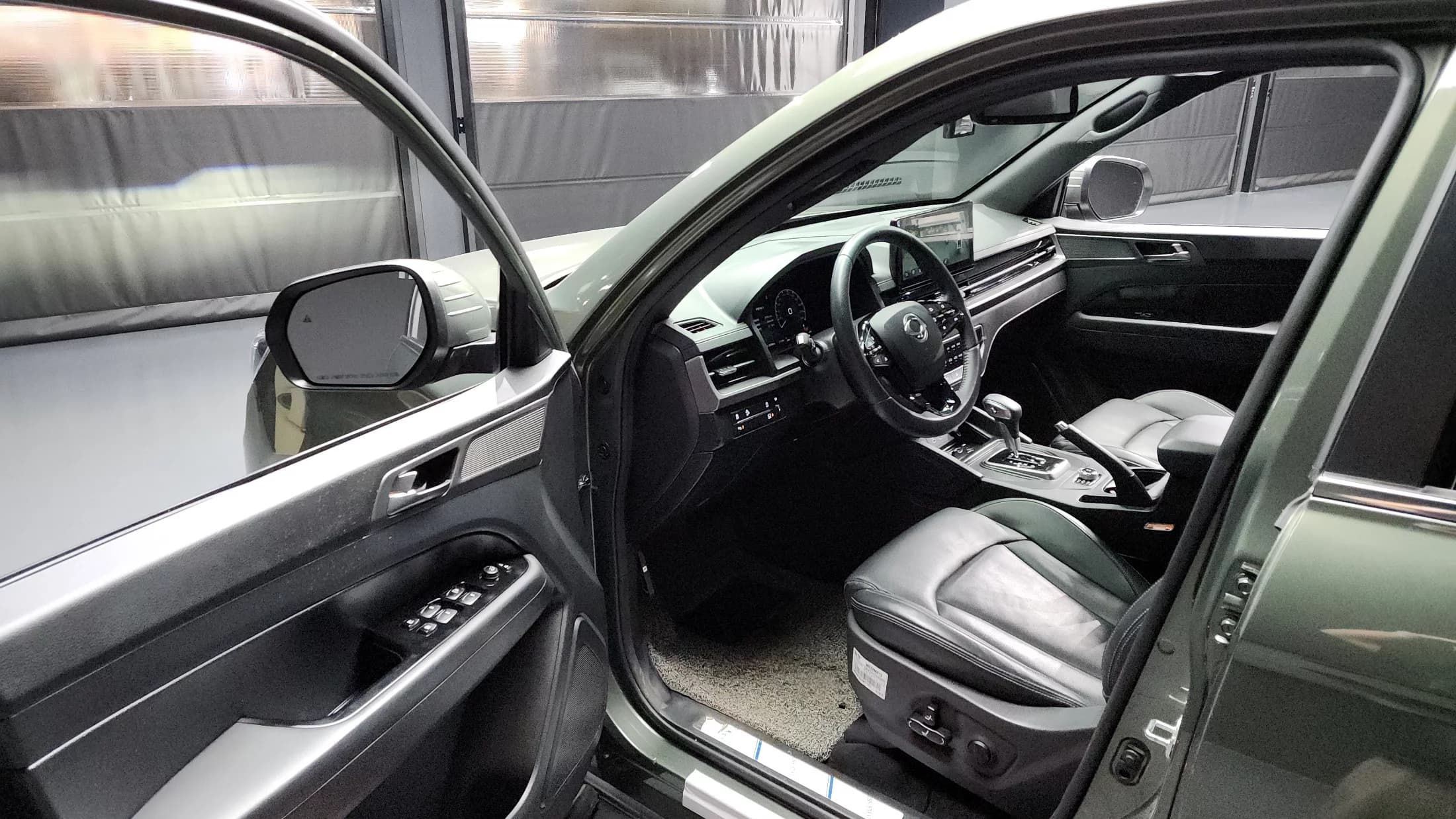 SsangYong Rexton Diesel 2.2 4WD Culman Prestige, 2024 г. 23046 км. — фото 20