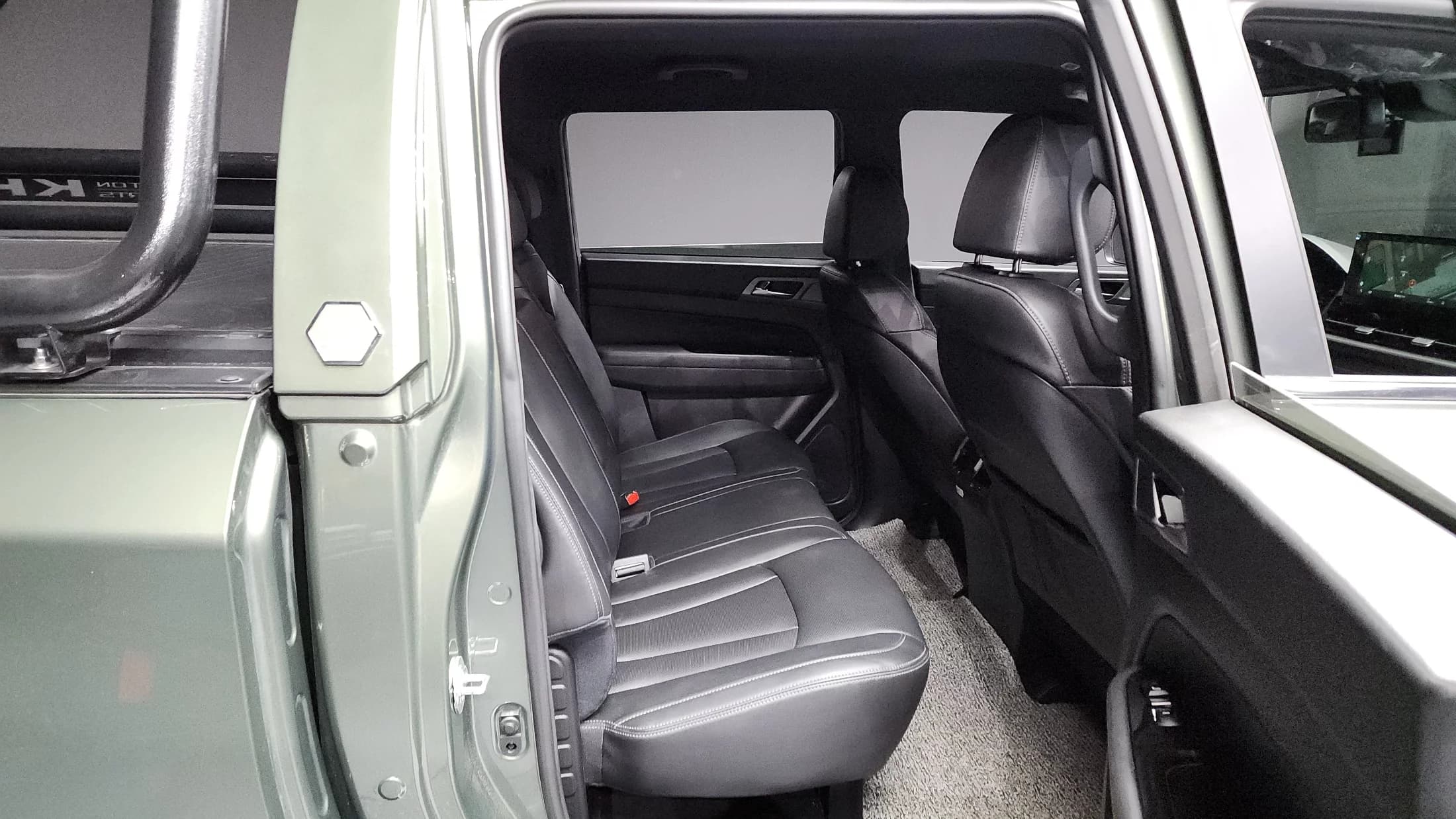 SsangYong Rexton Diesel 2.2 4WD Culman Prestige, 2024 г. 23046 км. — фото 23