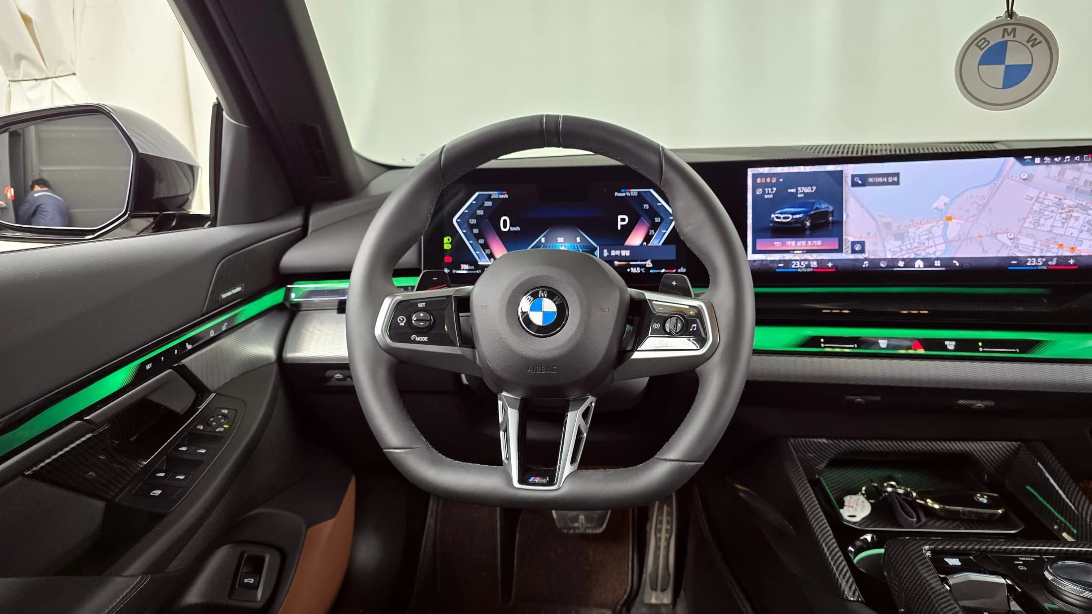 BMW 5-Series 520i M Sport, 2025 г. 5794 км. — фото 13