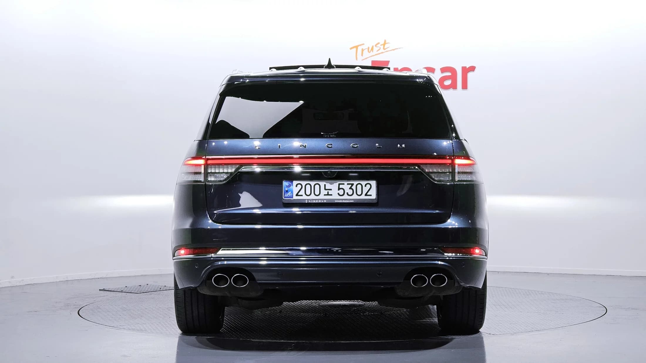 Lincoln AVIATOR 3.0 Black Label AWD, 2022 г. 91562 км. — фото 4
