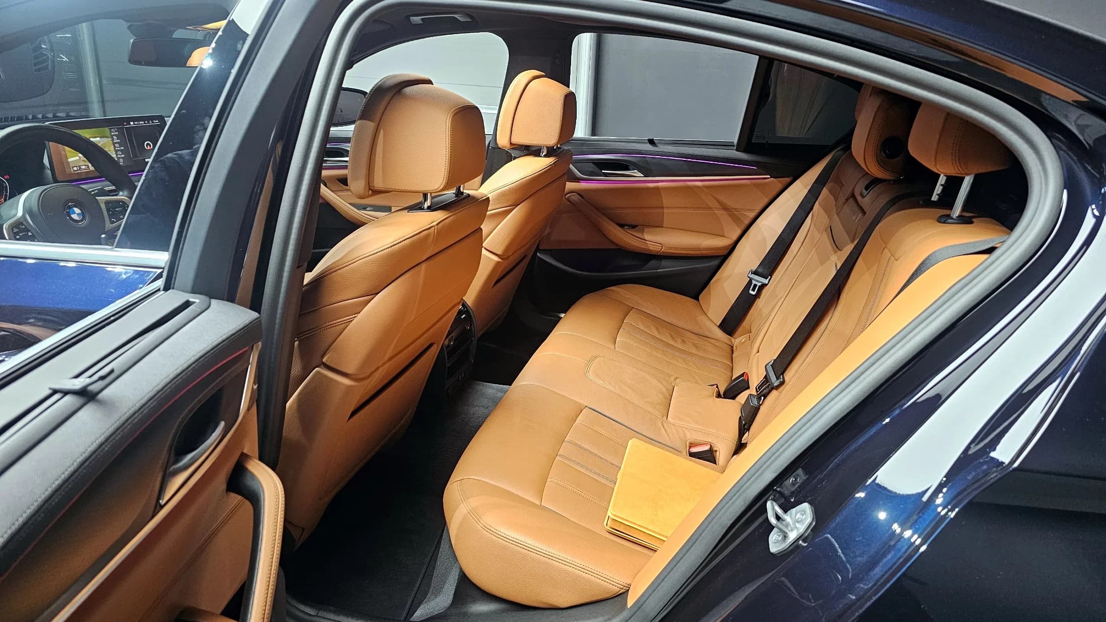 BMW 5-Series 520i M Sport, 2022 г. 54616 км. — фото 13