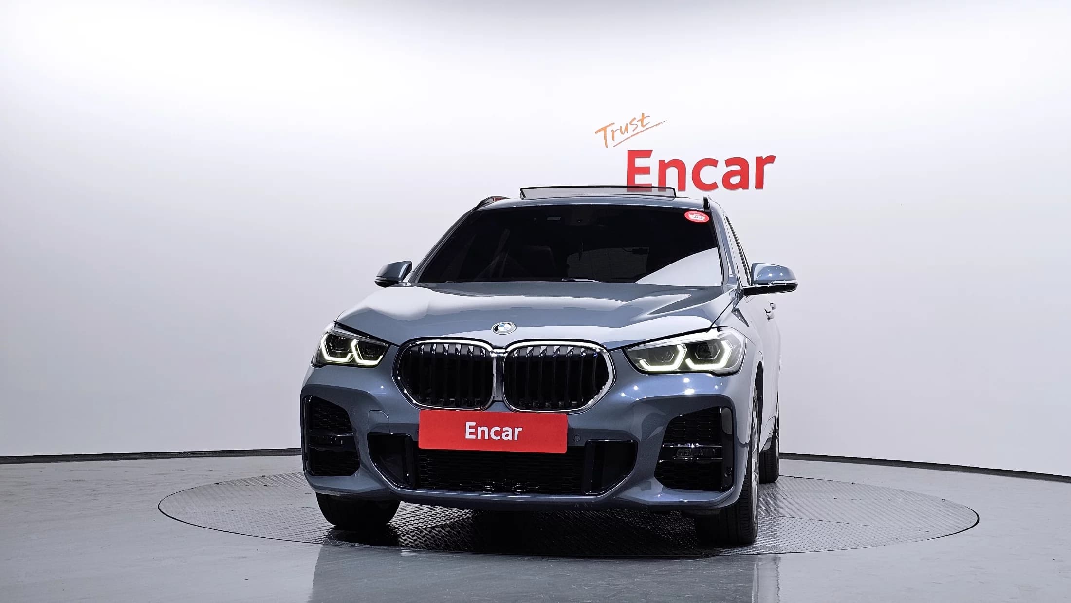 BMW X1 xDrive 20i M Sport, 2021 г. 69492 км. — фото 3