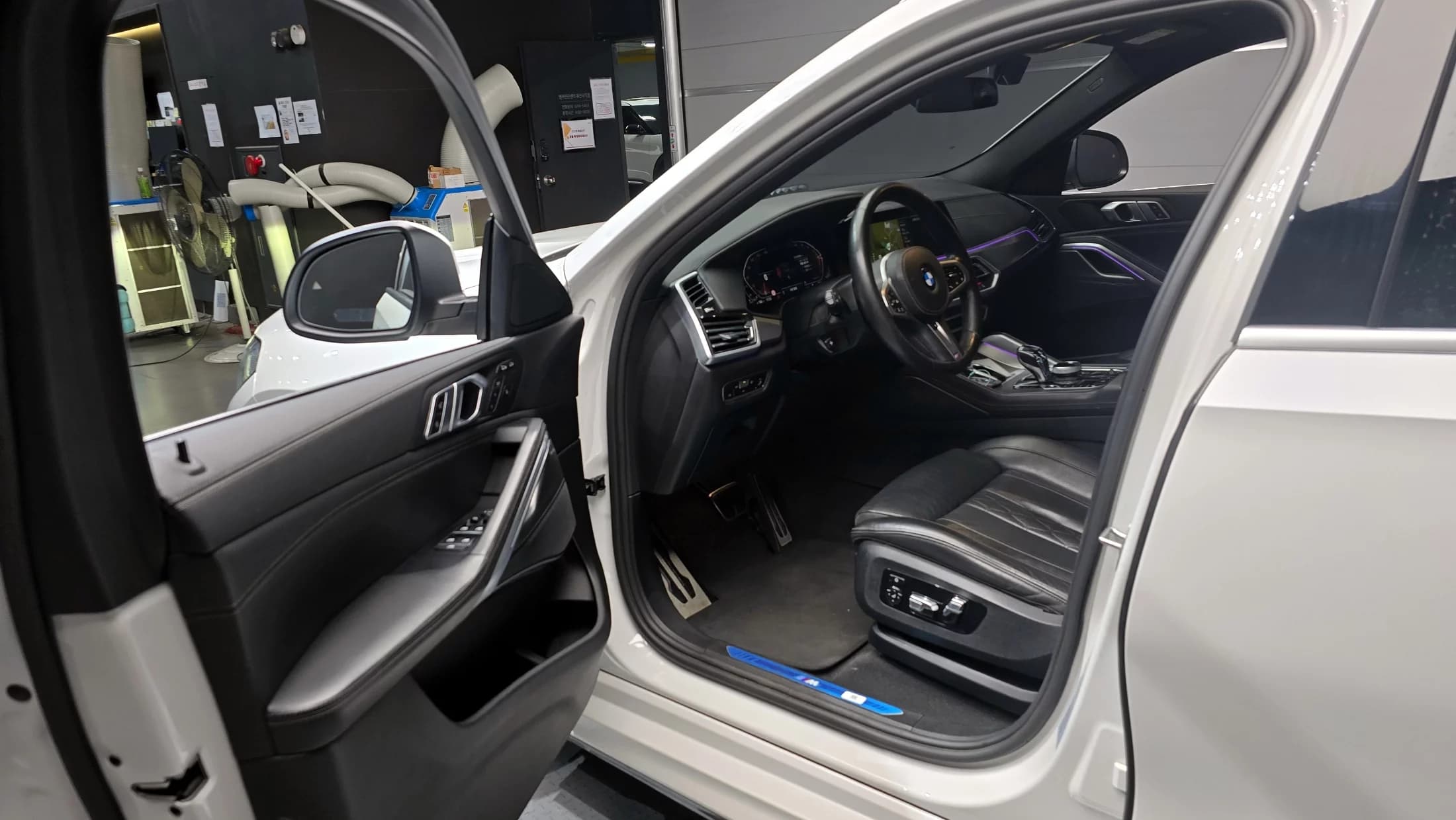 BMW X6 xDrive30d M Sport, 2022 г. 82004 км. — фото 11