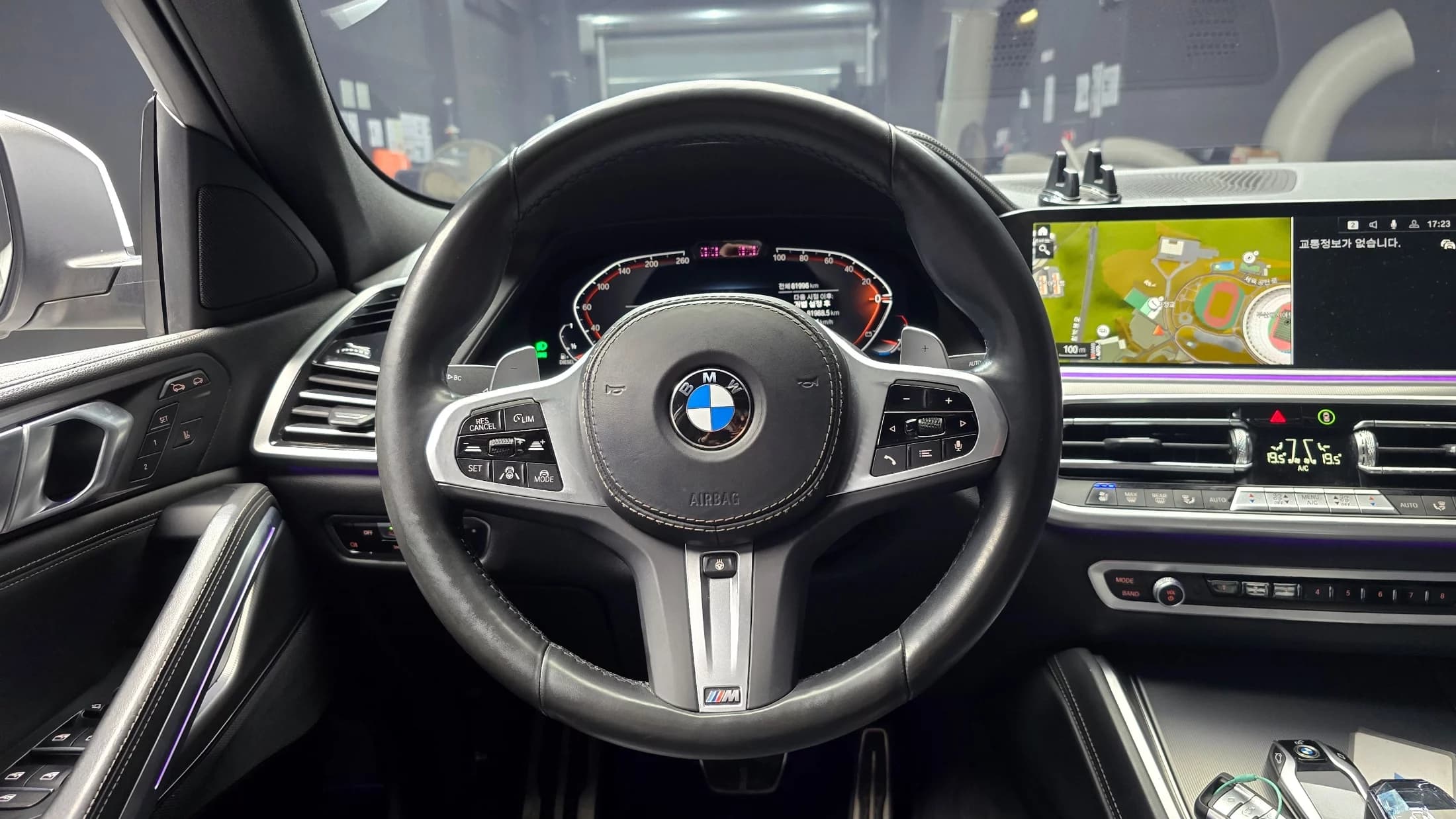 BMW X6 xDrive30d M Sport, 2022 г. 82004 км. — фото 13