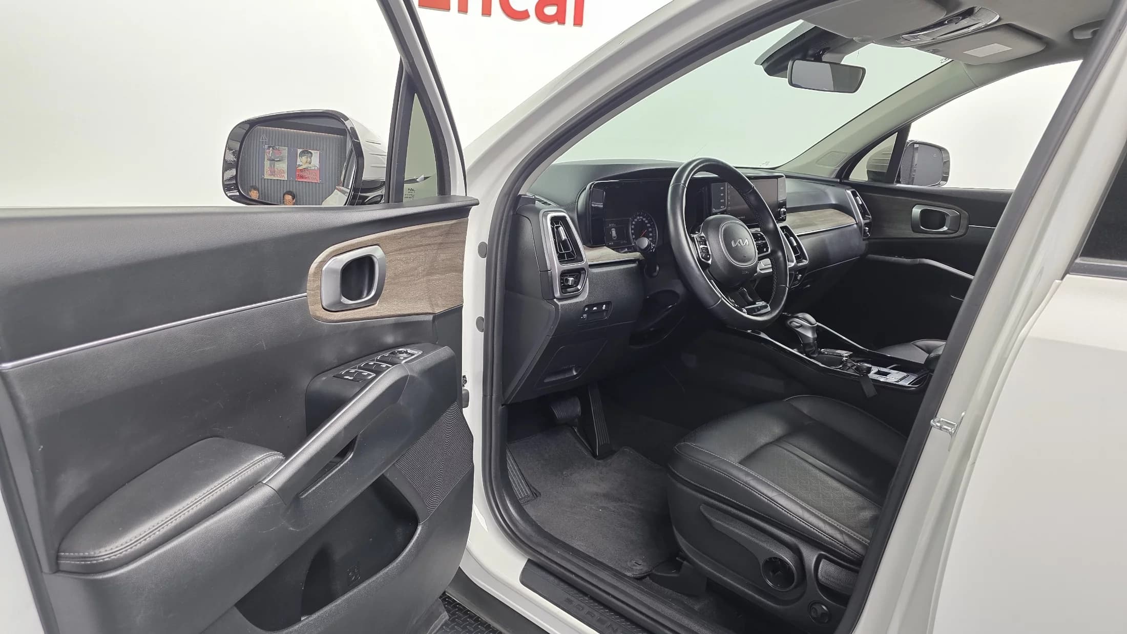 Kia Sorento Gasoline 2.5T 2WD Trendy, 2022 г. 101194 км. — фото 10