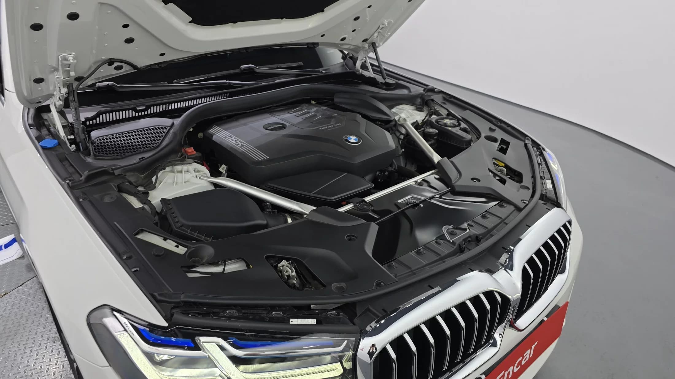 BMW 5-Series 530i M Sport Package, 2023 г. 17495 км. — фото 6