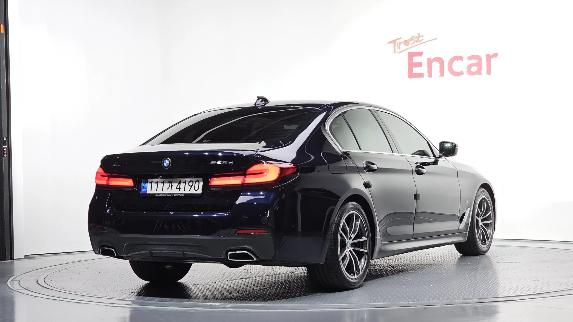 BMW 5-Series 523d xDrive M Sport, 2022 г. 80569 км. — фото 2