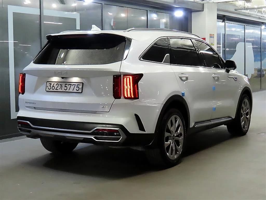 Kia Sorento Diesel 2.2 4WD Signature, 2023 г. 47838 км. — фото 4