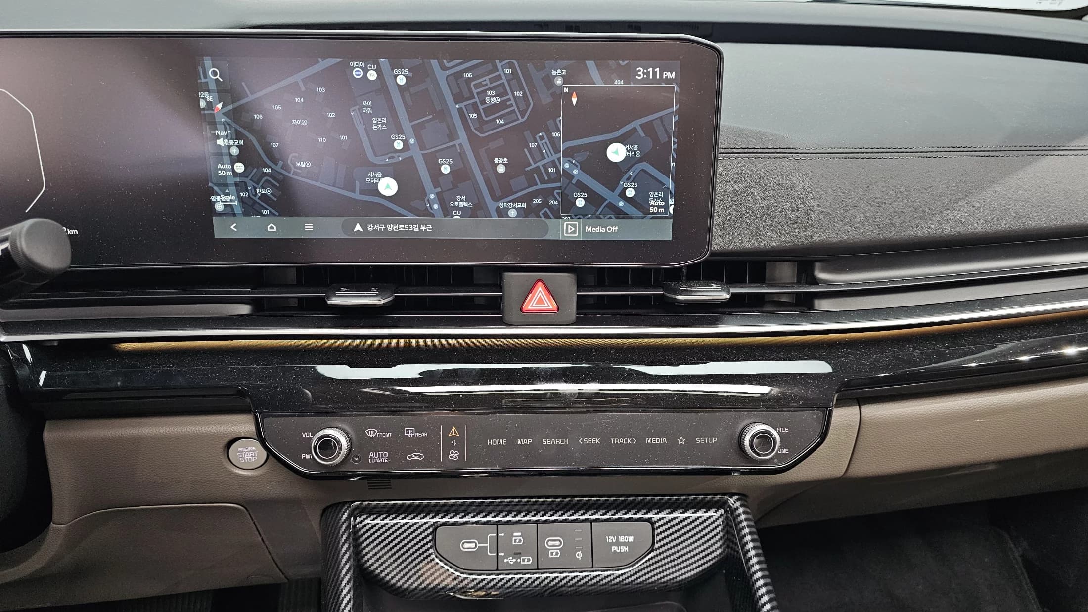 Kia Carnival 9-Seater Gravity, 2025 г. 5521 км. — фото 14