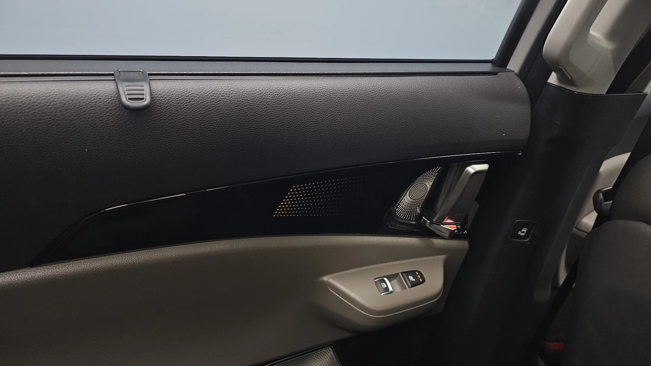 Kia Carnival 9-Seater Gravity, 2025 г. 5521 км. — фото 19