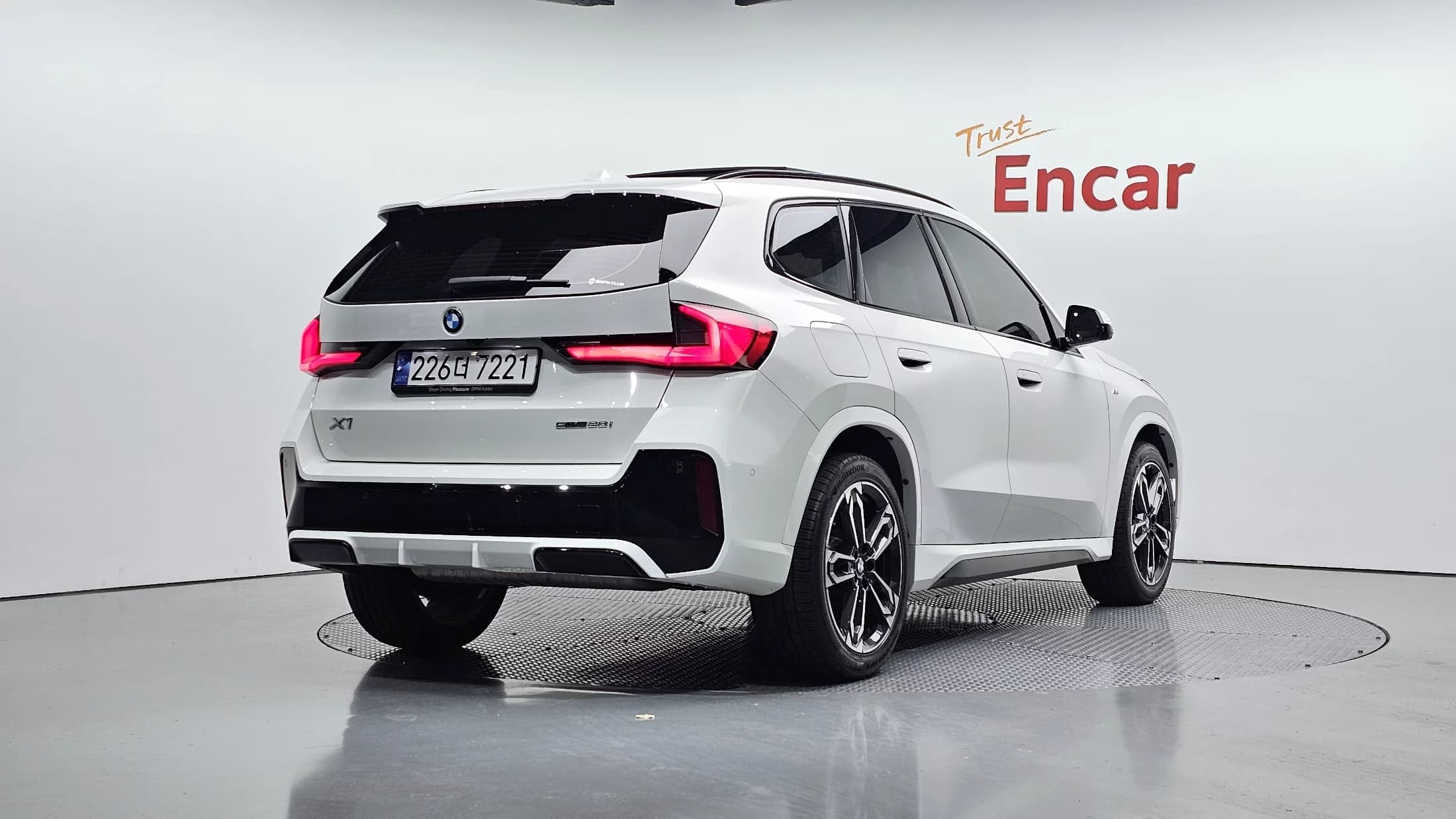 BMW X1 sDrive 20i M Sport, 2023 г. 44841 км. — фото 2