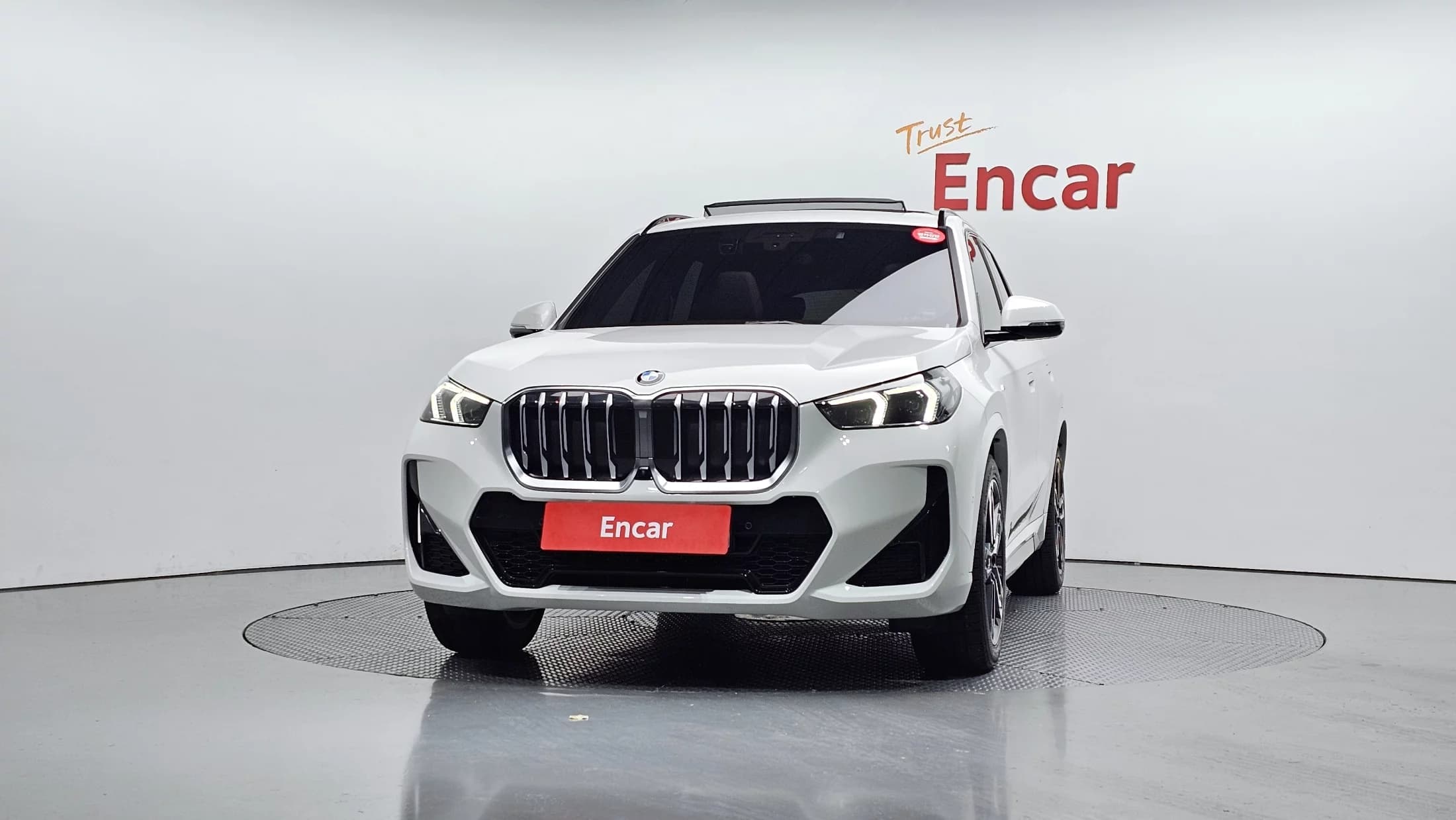 BMW X1 sDrive 20i M Sport, 2023 г. 44841 км. — фото 3