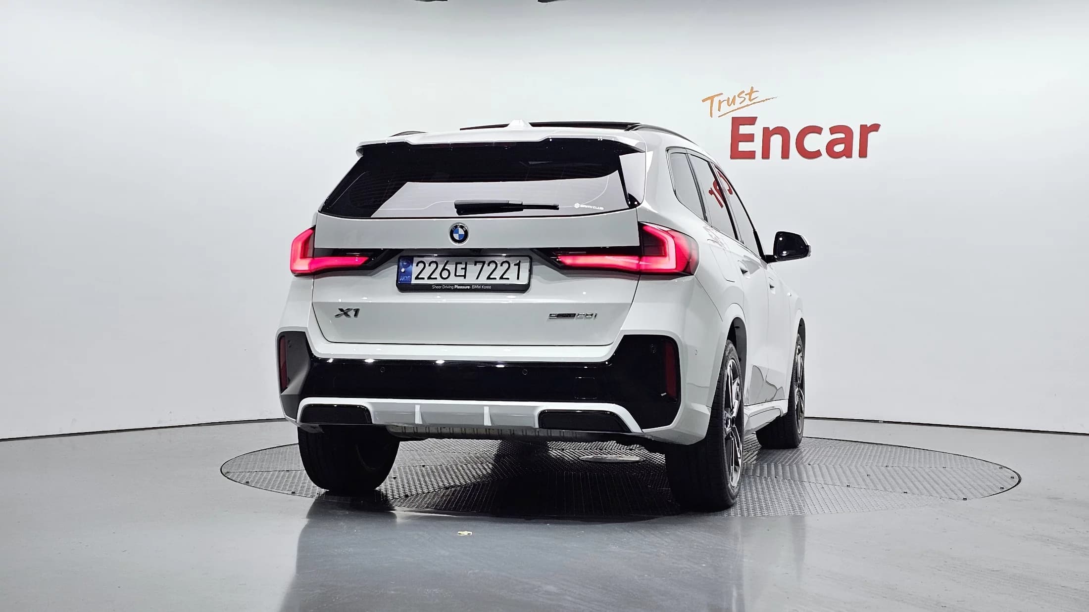 BMW X1 sDrive 20i M Sport, 2023 г. 44841 км. — фото 4
