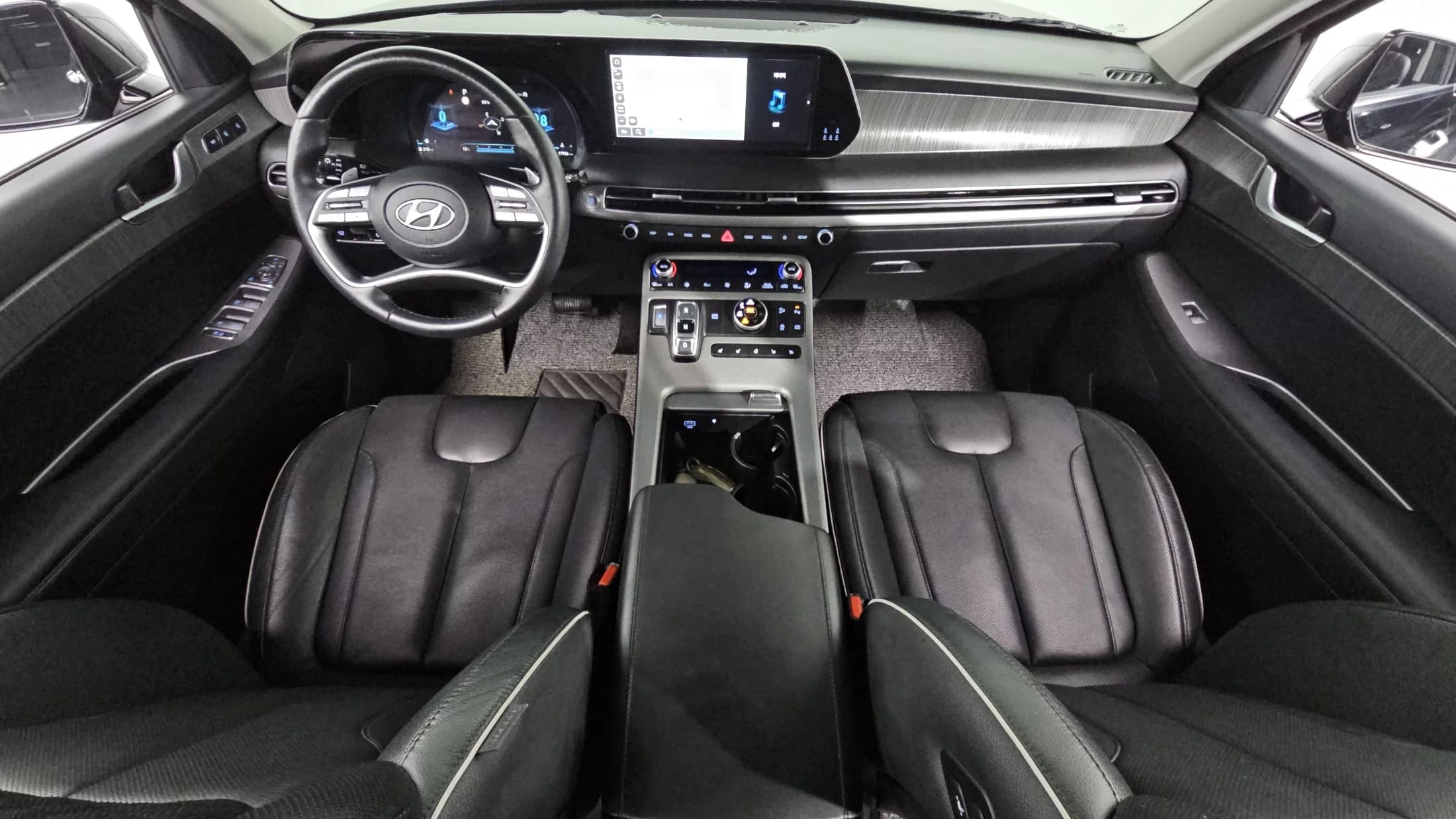 Hyundai Palisade Diesel 2.2 4WD Le Blanc, 2024 г. 18095 км. — фото 7
