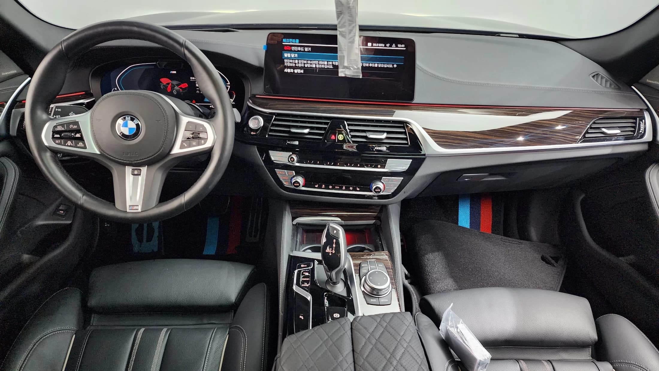 BMW 5-Series 520i M Sport, 2022 г. 49760 км. — фото 7