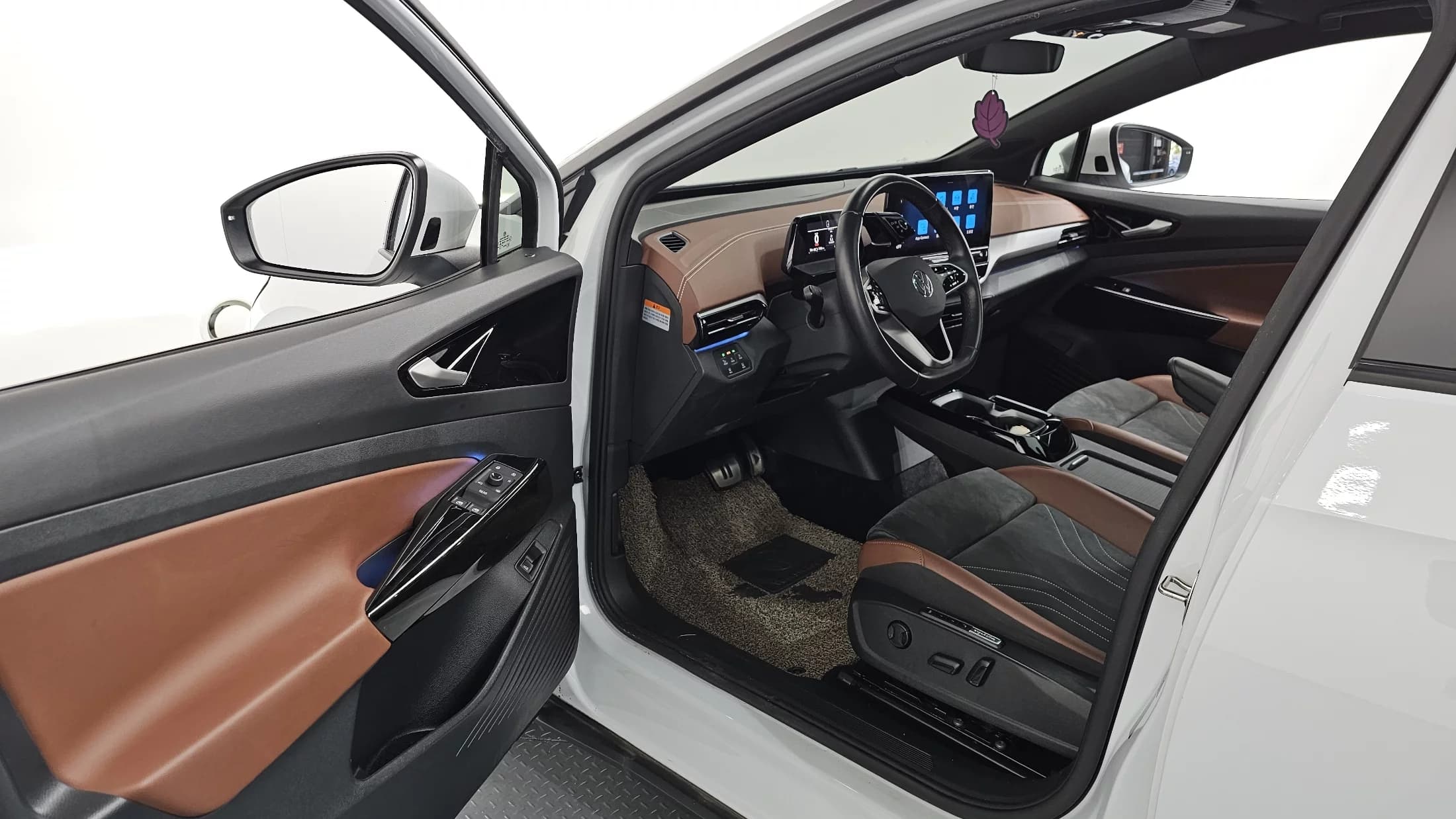 Volkswagen ID.4 Pro, электромобиль, 2022 г. 65111 км. — фото 10