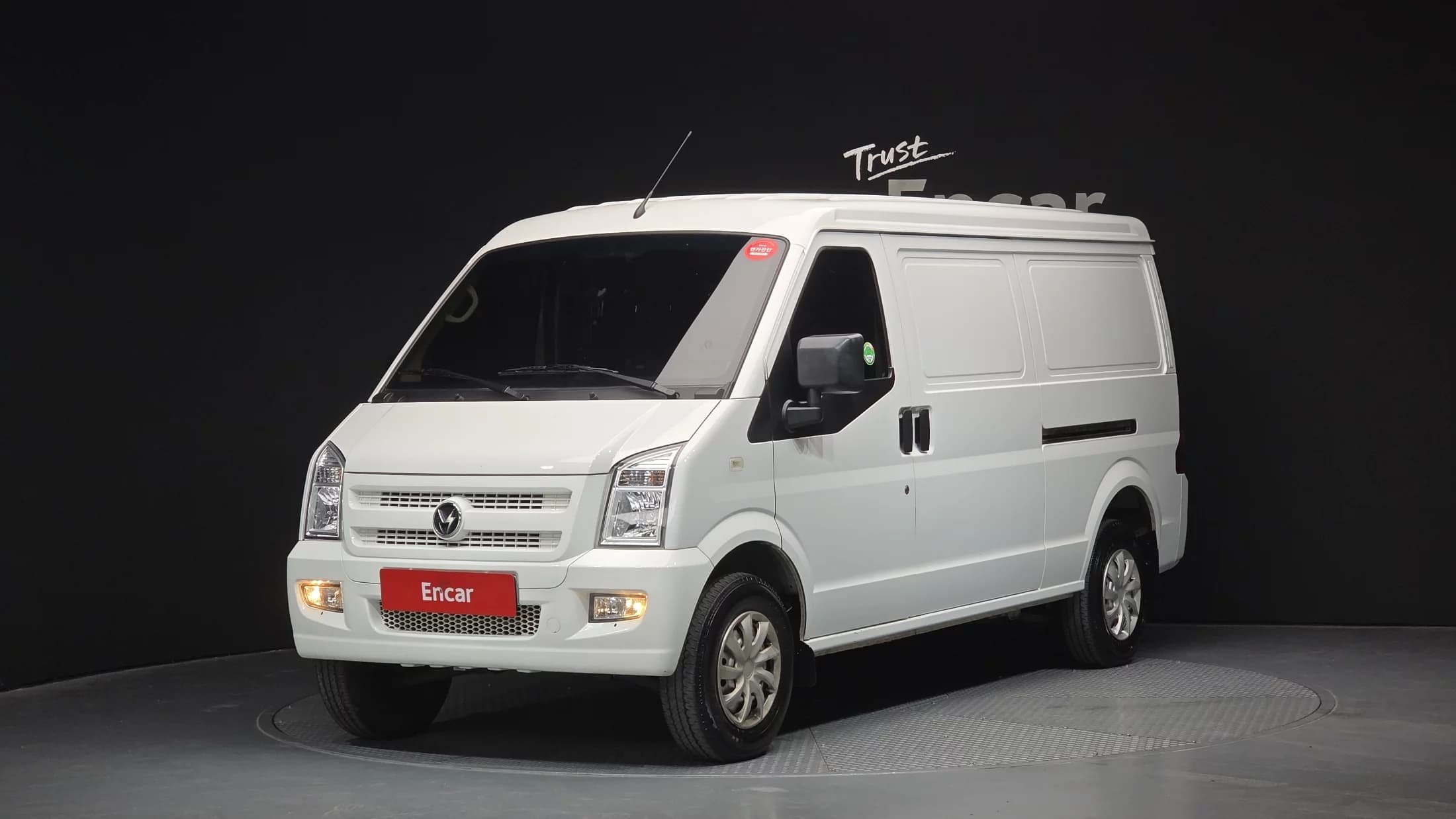 DFSK C35 EV 2 Seater Van, электромобиль, 2022 г. 23231 км.