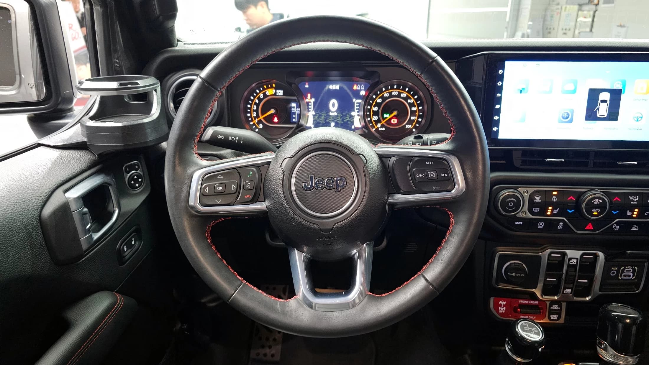 Jeep WRANGLER 2.0 Rubicon 4Door, 2023 г. 18032 км. — фото 13
