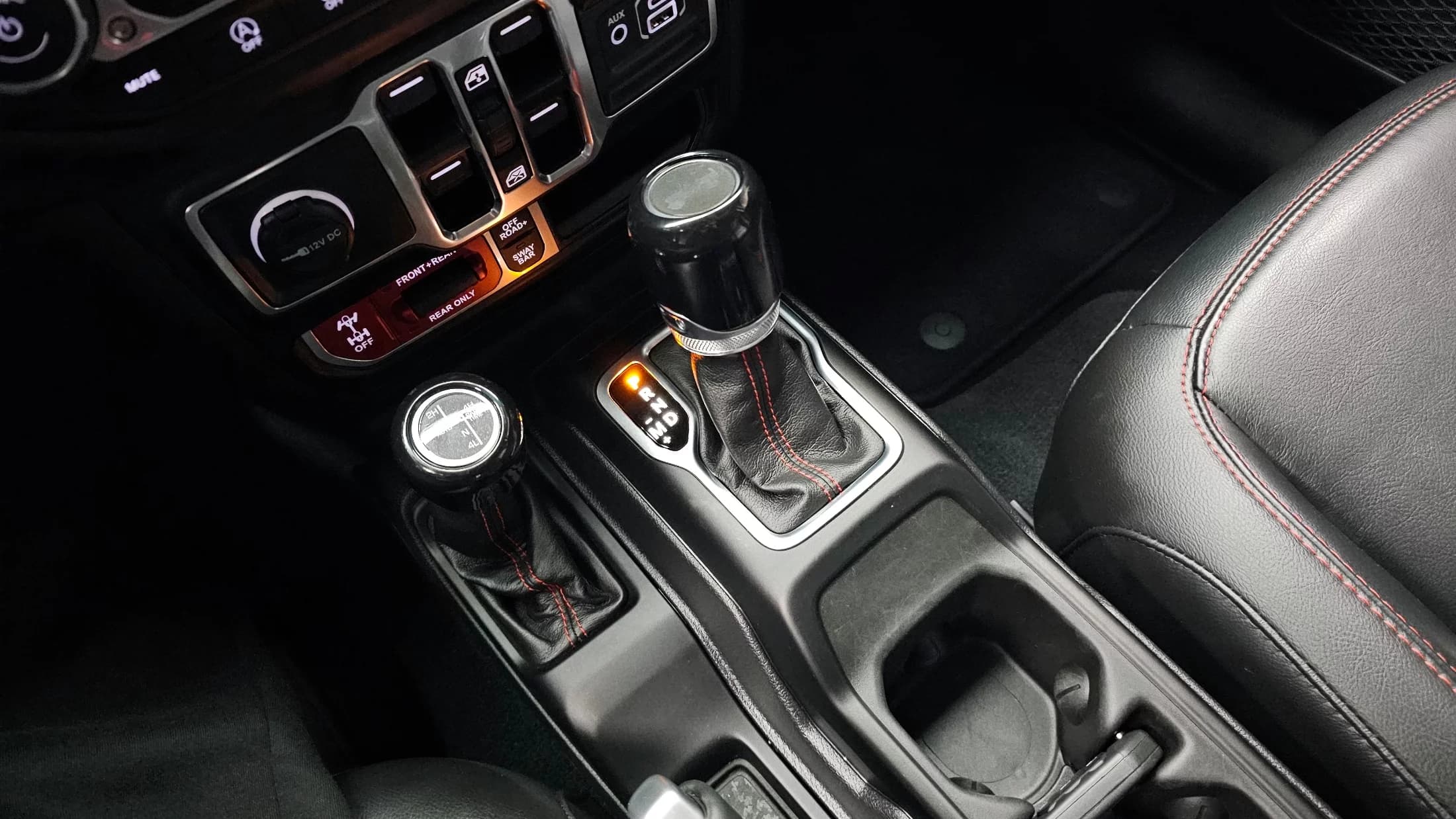 Jeep WRANGLER 2.0 Rubicon 4Door, 2023 г. 18032 км. — фото 9