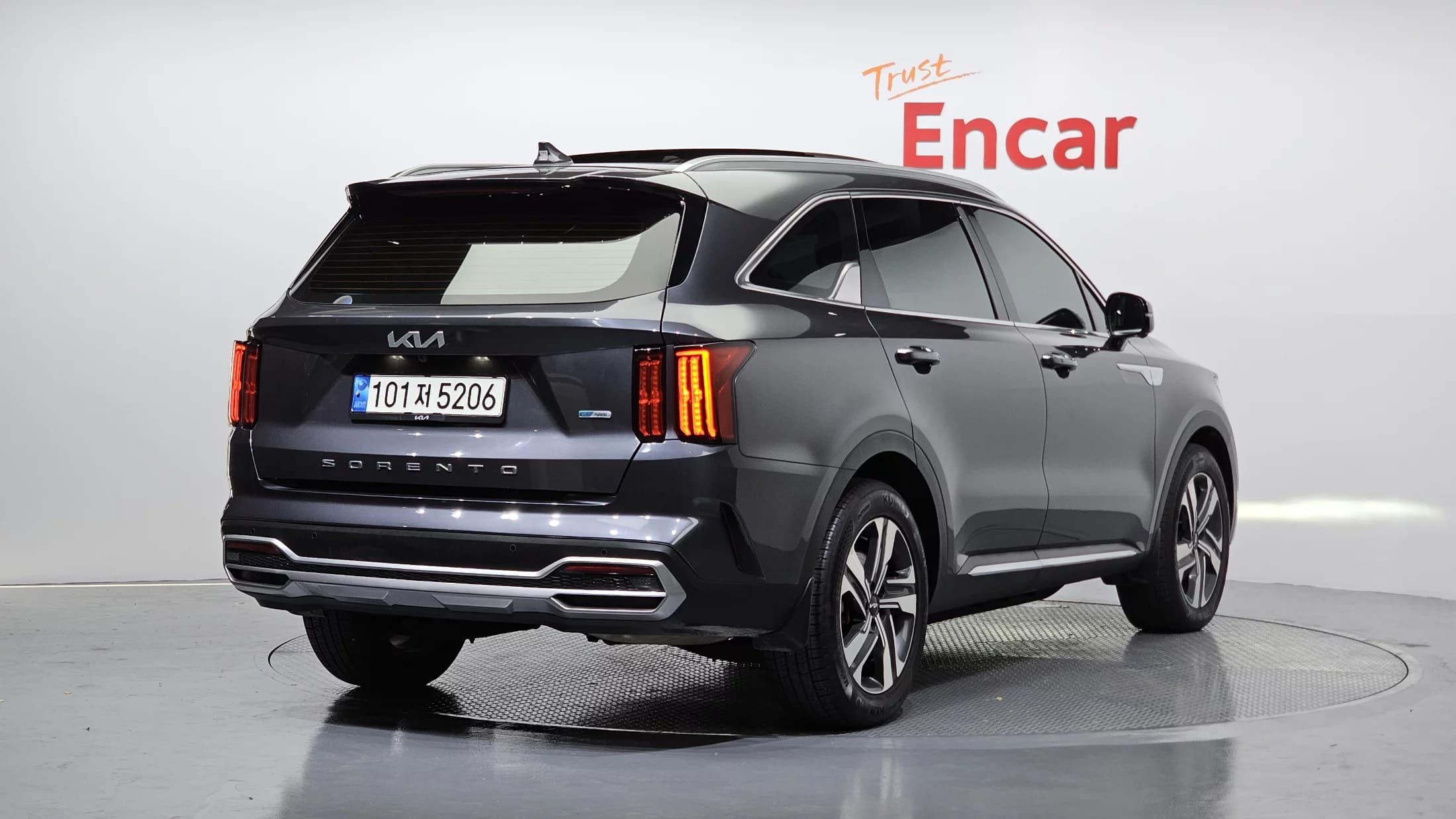 Kia Sorento HEV 1.6 2WD Signature, гибрид, 2021 г. 51416 км. — фото 2