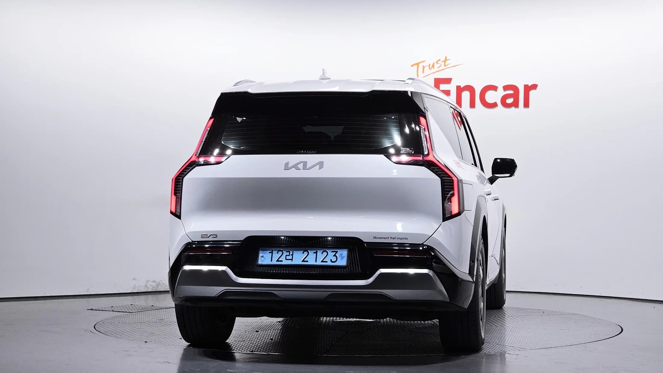 Kia EV9 Long Range 4WD Earth, электромобиль, 2023 г. 60857 км. — фото 4