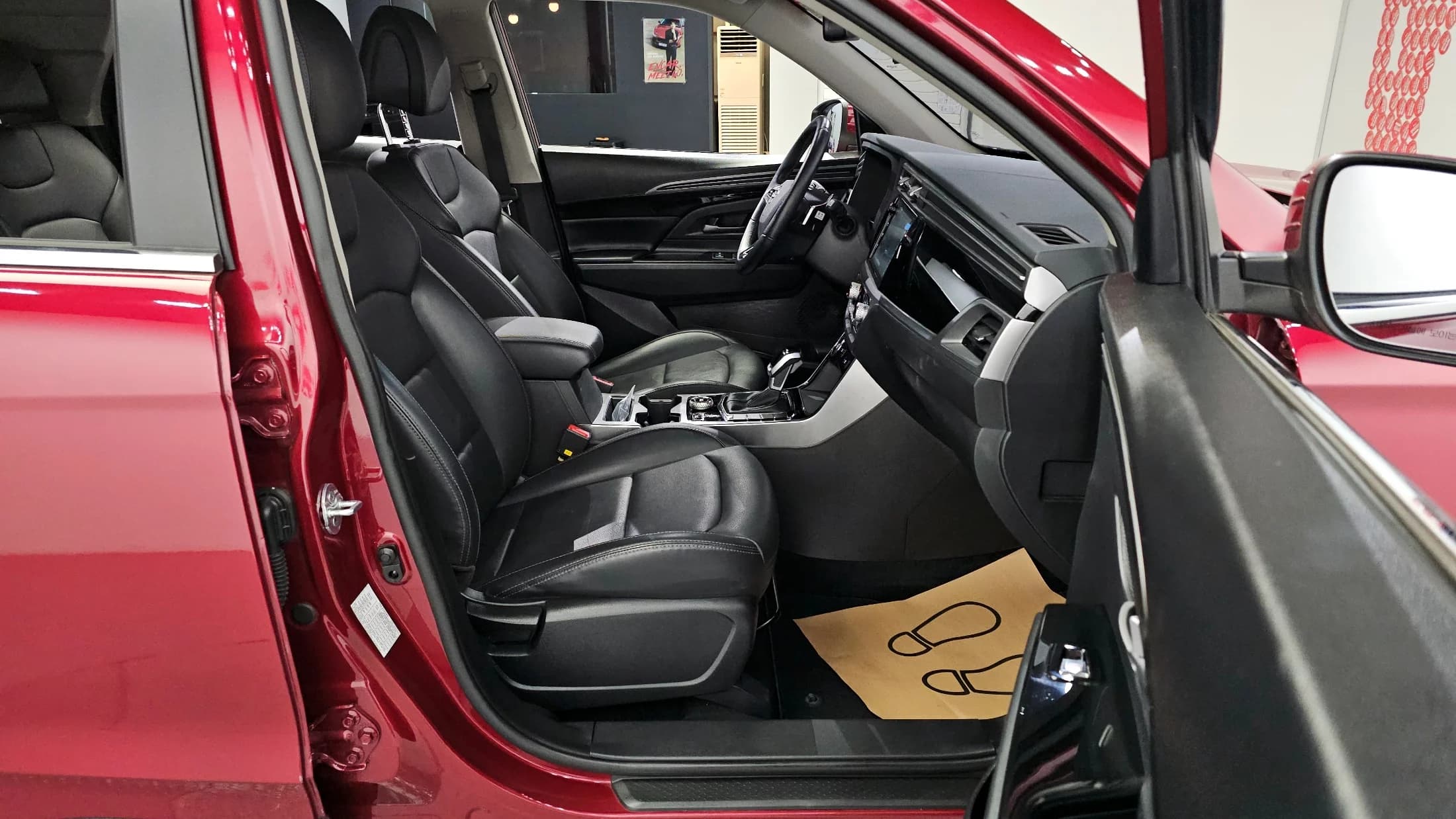 SsangYong KORANDO Gasoline 1.5 2WD C5 Plus, 2022 г. 28294 км. — фото 12