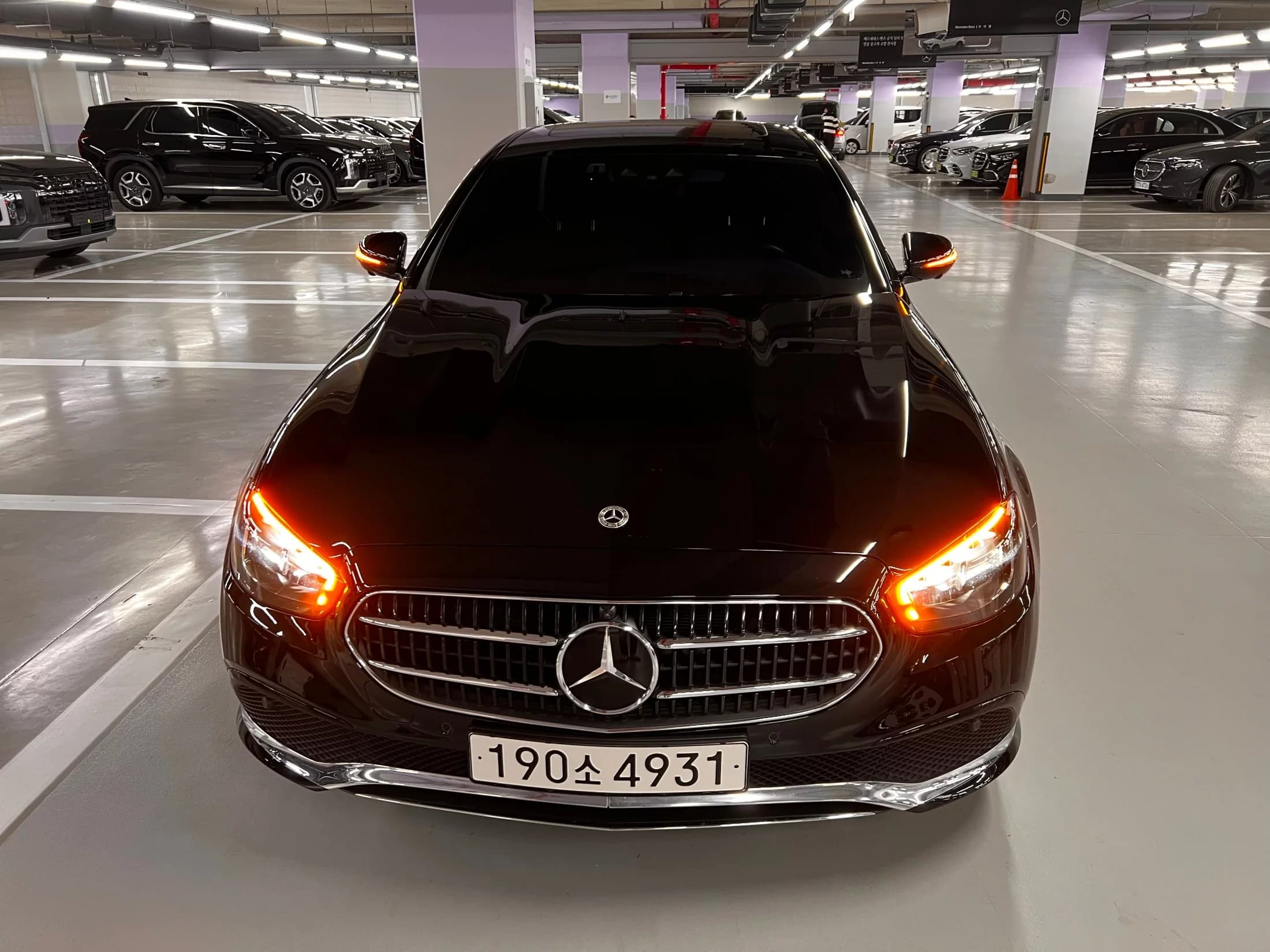 Mercedes-Benz E-Class E250 Avantgarde, 2023 г. 29421 км. — фото 3