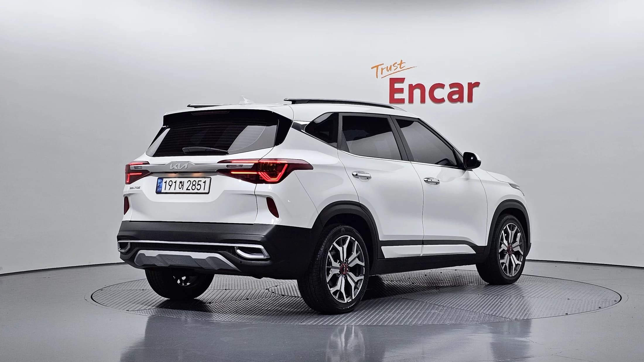Kia Seltos Gasoline 1.6 Turbo 2WD Signature, 2022 г. 66032 км. — фото 2