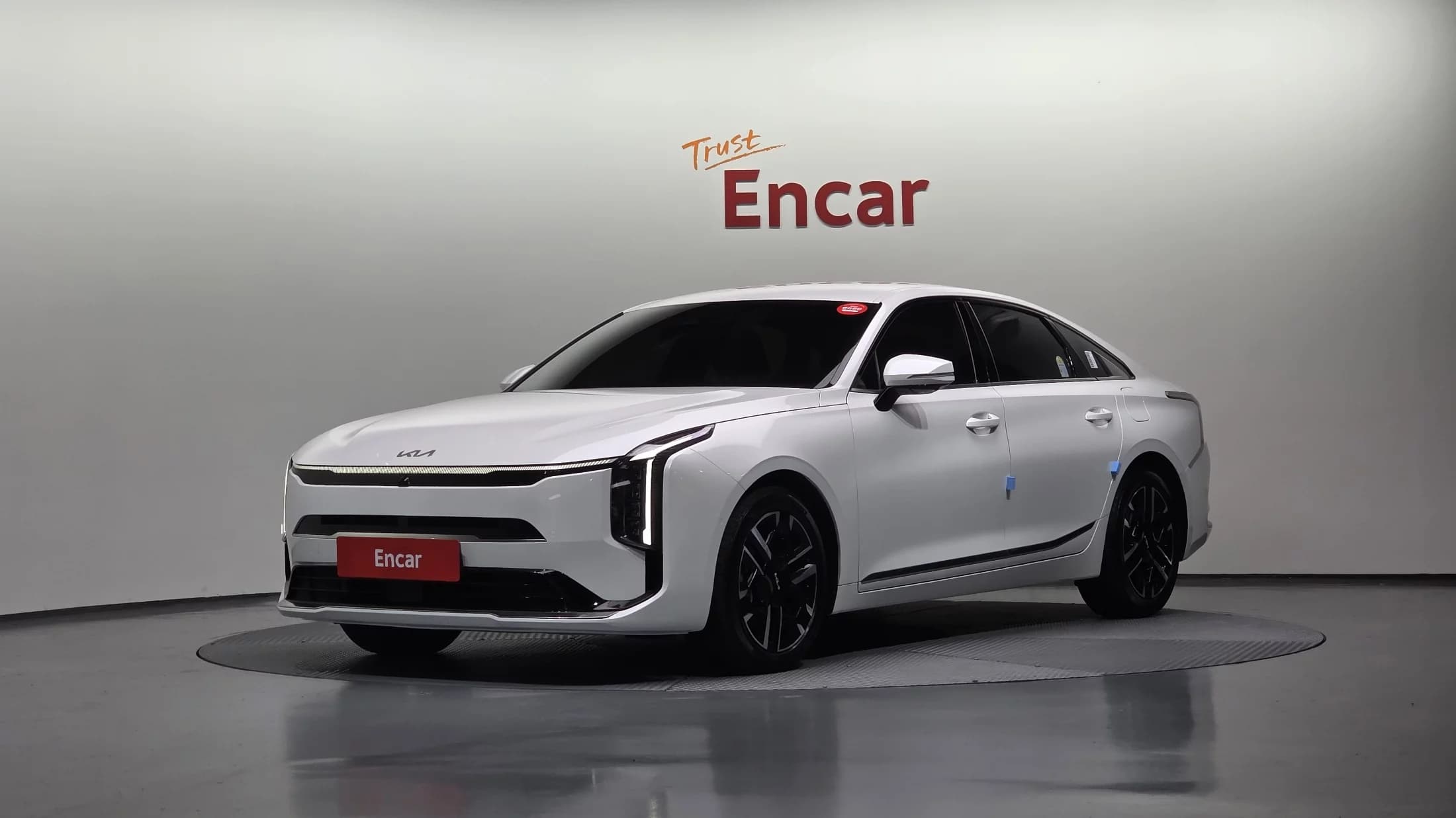 Kia K8 2.5 Gasoline 2WD Noblesse, 2024 г. 25415 км.