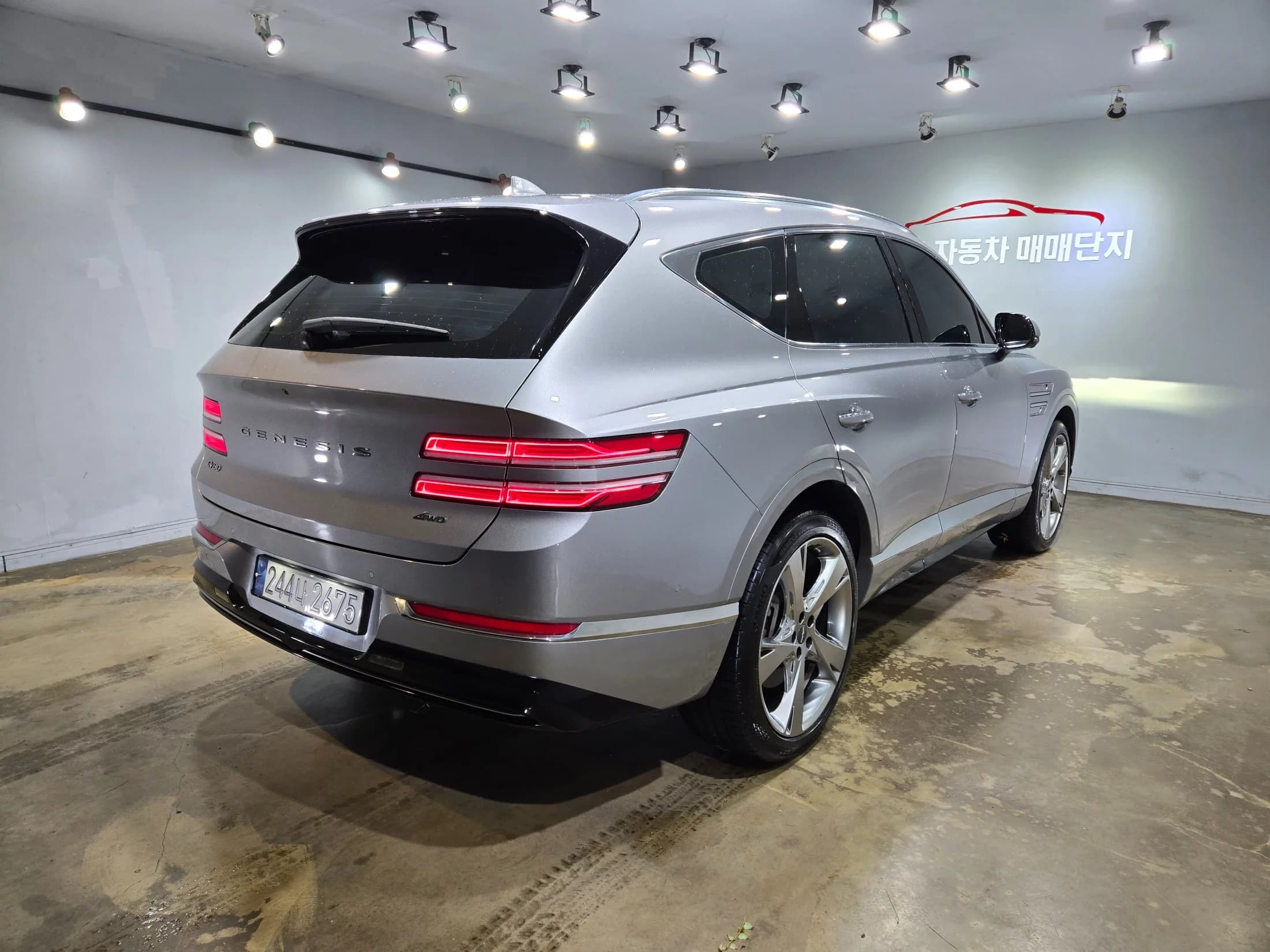 Genesis GV80 3.0 Diesel AWD, 2022 г. 91842 км. — фото 2