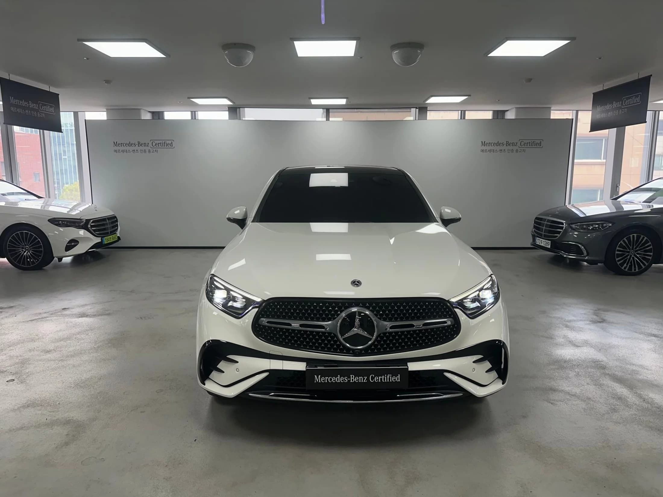 Mercedes-Benz GLC-Class GLC300 4MATIC Coupe, 2024 г. 26677 км. — фото 3