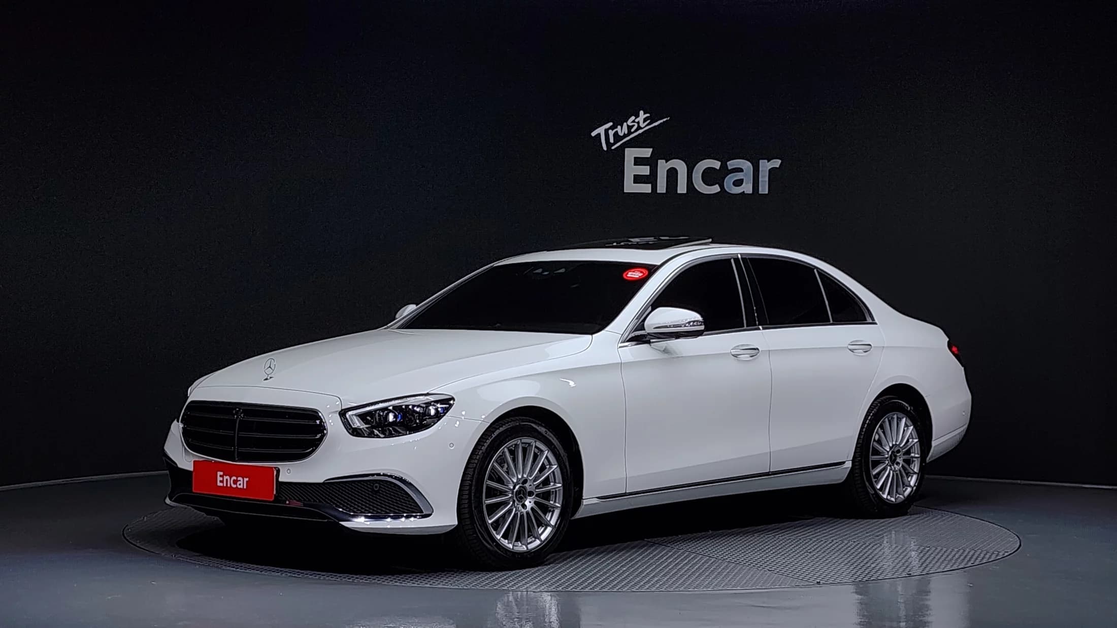 Mercedes-Benz E-Class E250 Exclusive, 2023 г. 18940 км.