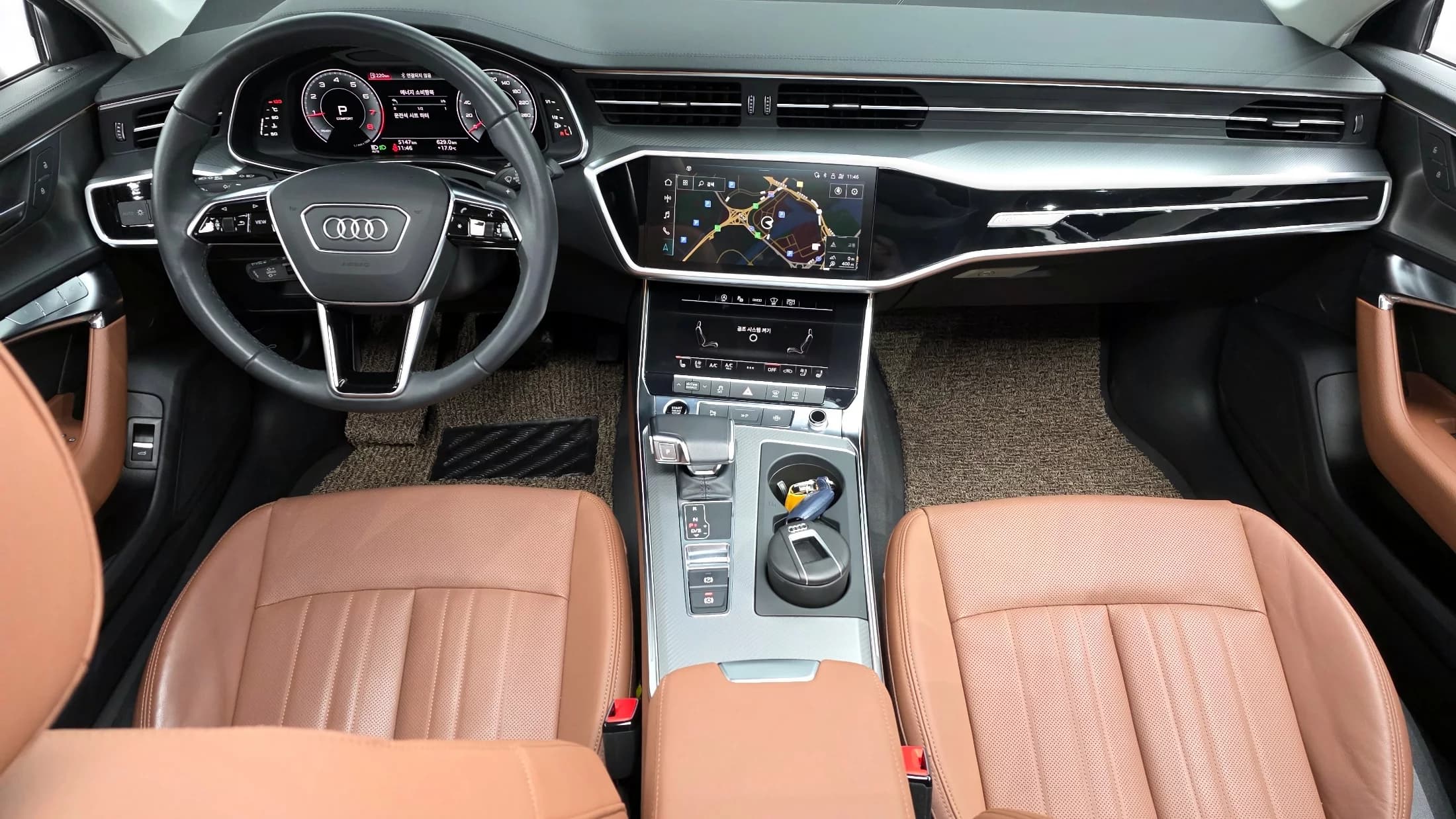 Audi A6 45 TFSI, 2023 г. 5294 км. — фото 7