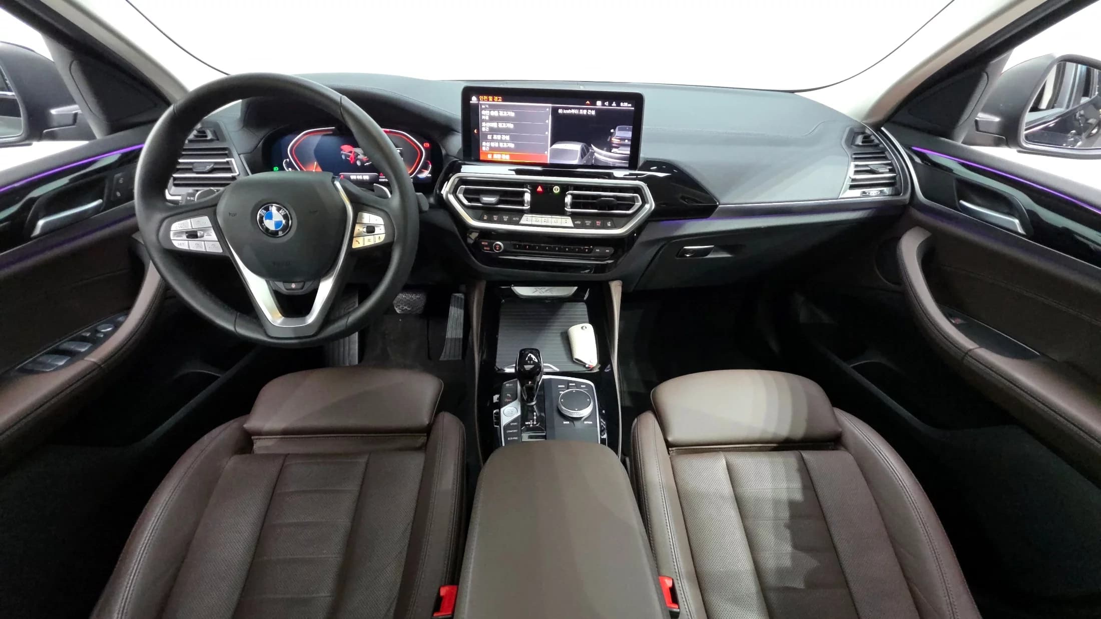 BMW X4 xDrive20i xLine, 2022 г. 31836 км. — фото 7