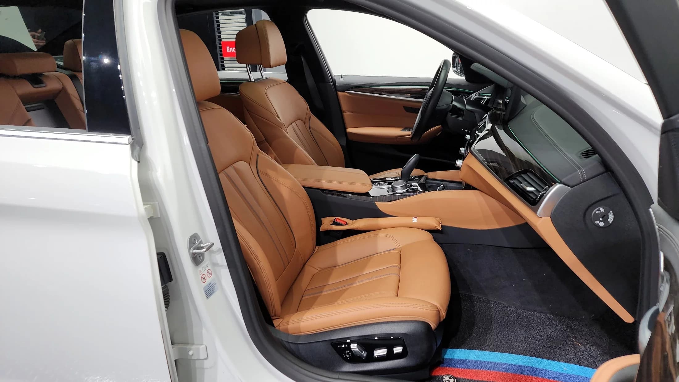 BMW 5-Series 520i M Sport, 2021 г. 30670 км. — фото 11