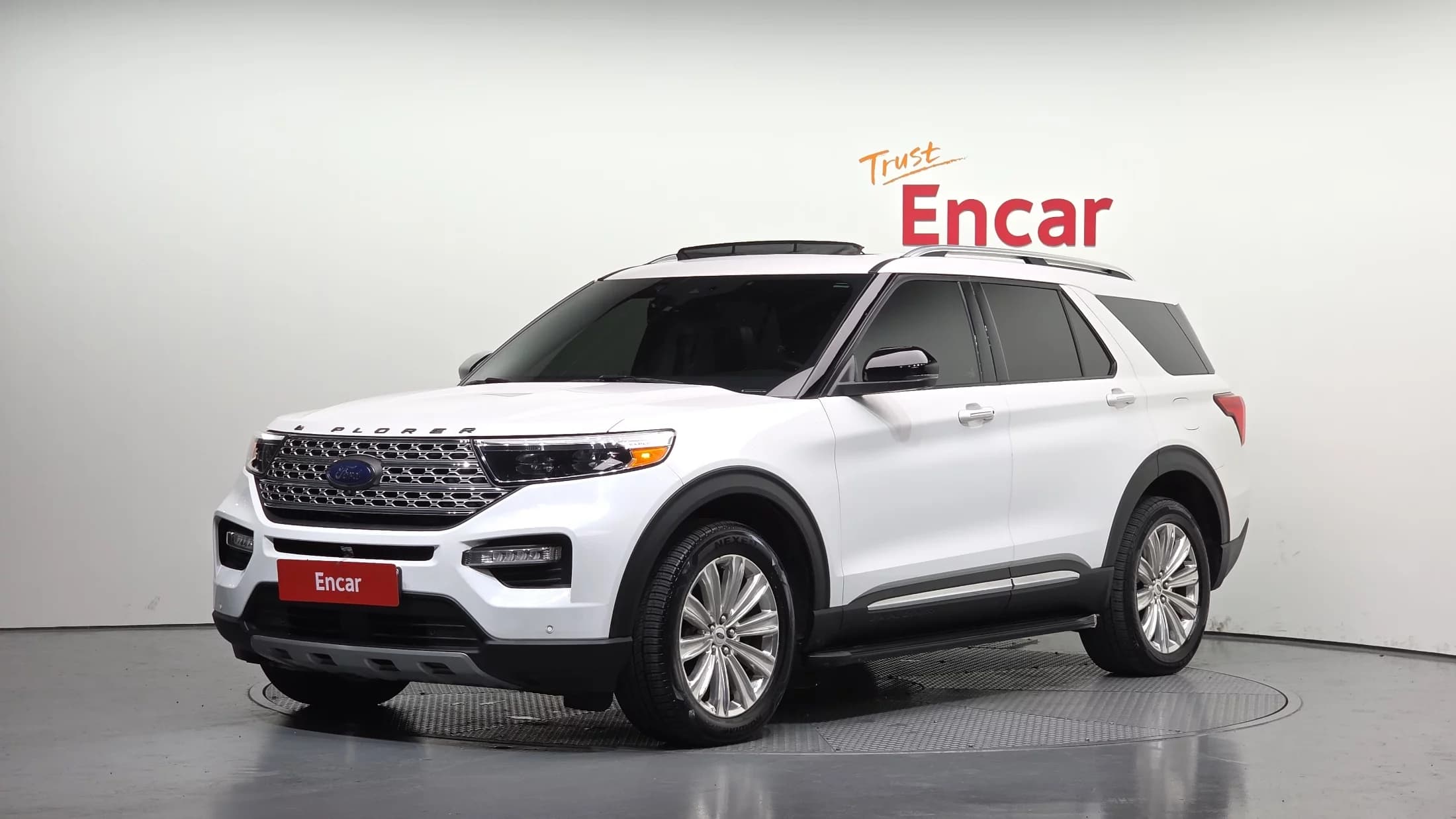 Ford EXPLORER 3.3 Hybrid, гибрид, 2022 г. 160672 км.