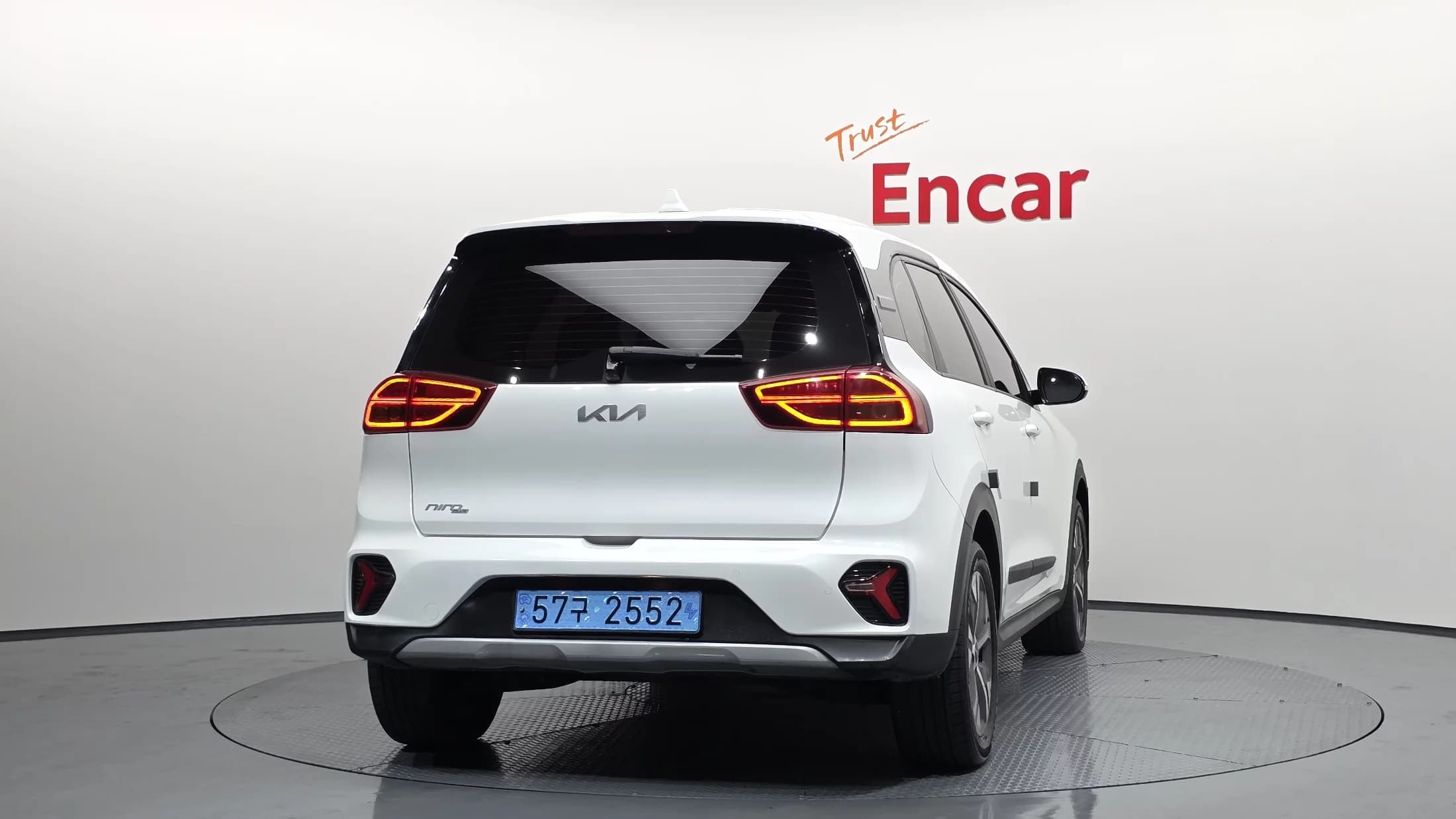 Kia Niro Earth, электромобиль, 2022 г. 98934 км. — фото 4