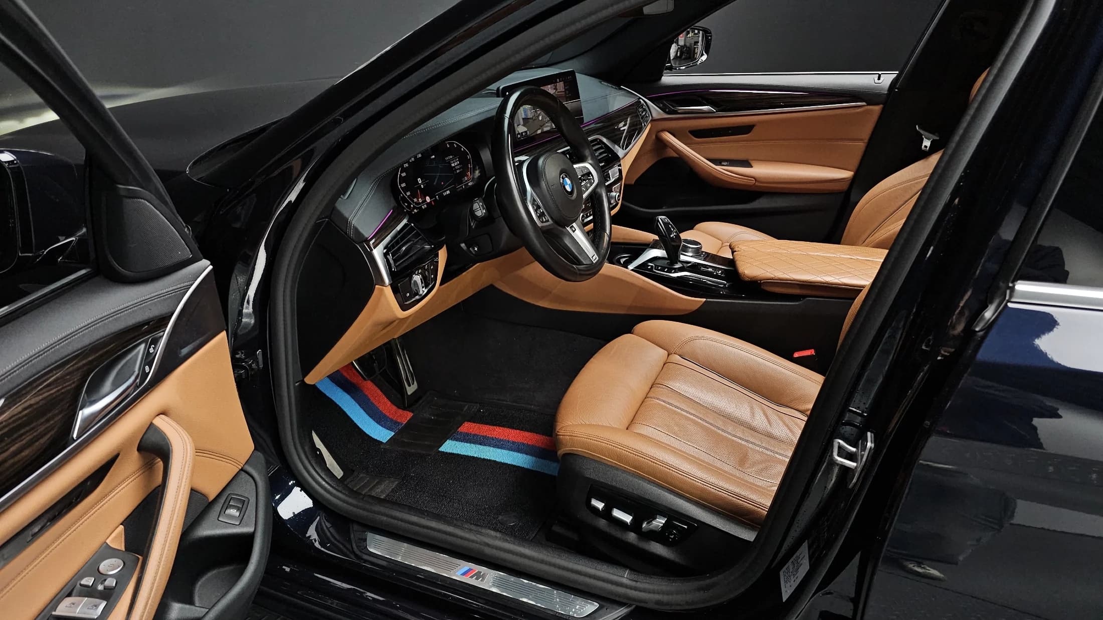 BMW 5-Series 520i M Sport, 2021 г. 73224 км. — фото 11