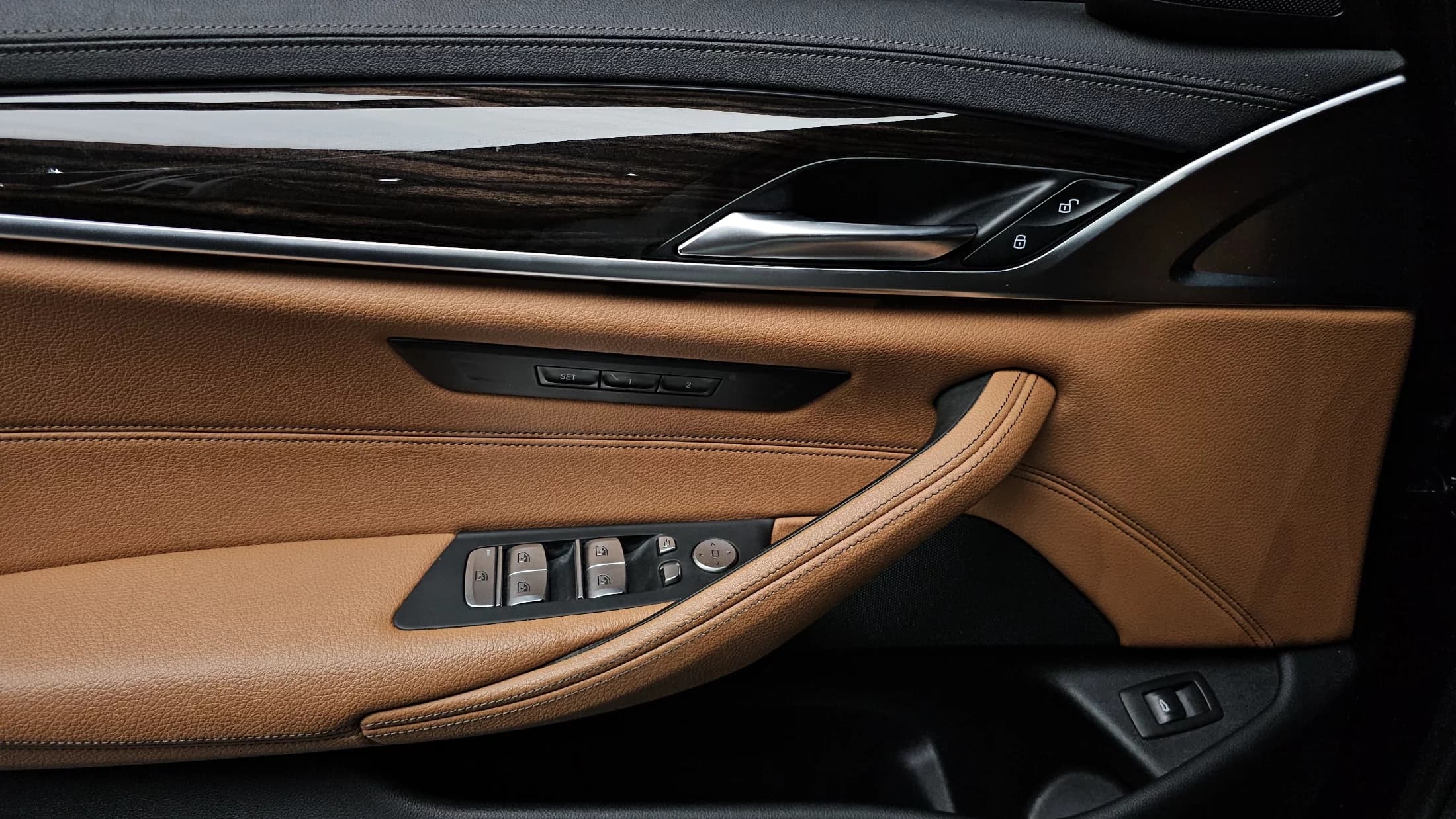 BMW 5-Series 520i M Sport, 2021 г. 73224 км. — фото 17