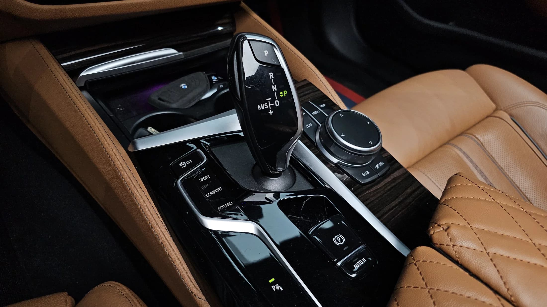 BMW 5-Series 520i M Sport, 2021 г. 73224 км. — фото 9