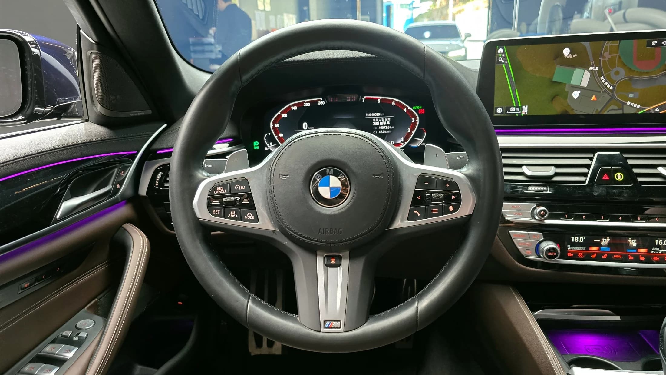 BMW 5-Series 530i M Sport Package, 2023 г. 49183 км. — фото 13