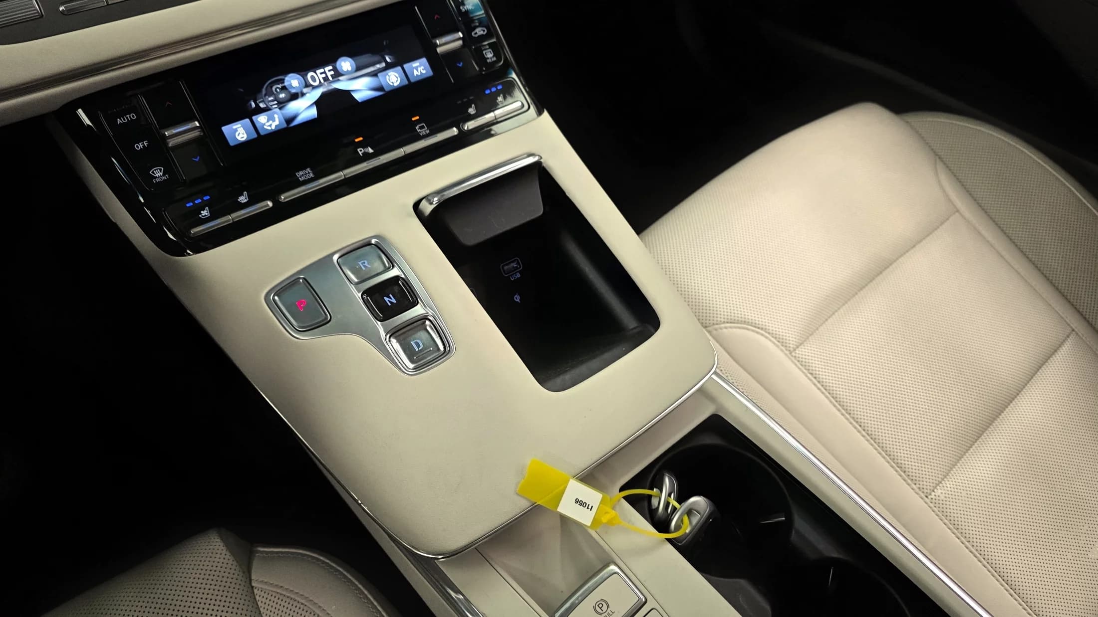 Hyundai Grandeur 2.5 Le Blanc, 2022 г. 26218 км. — фото 9