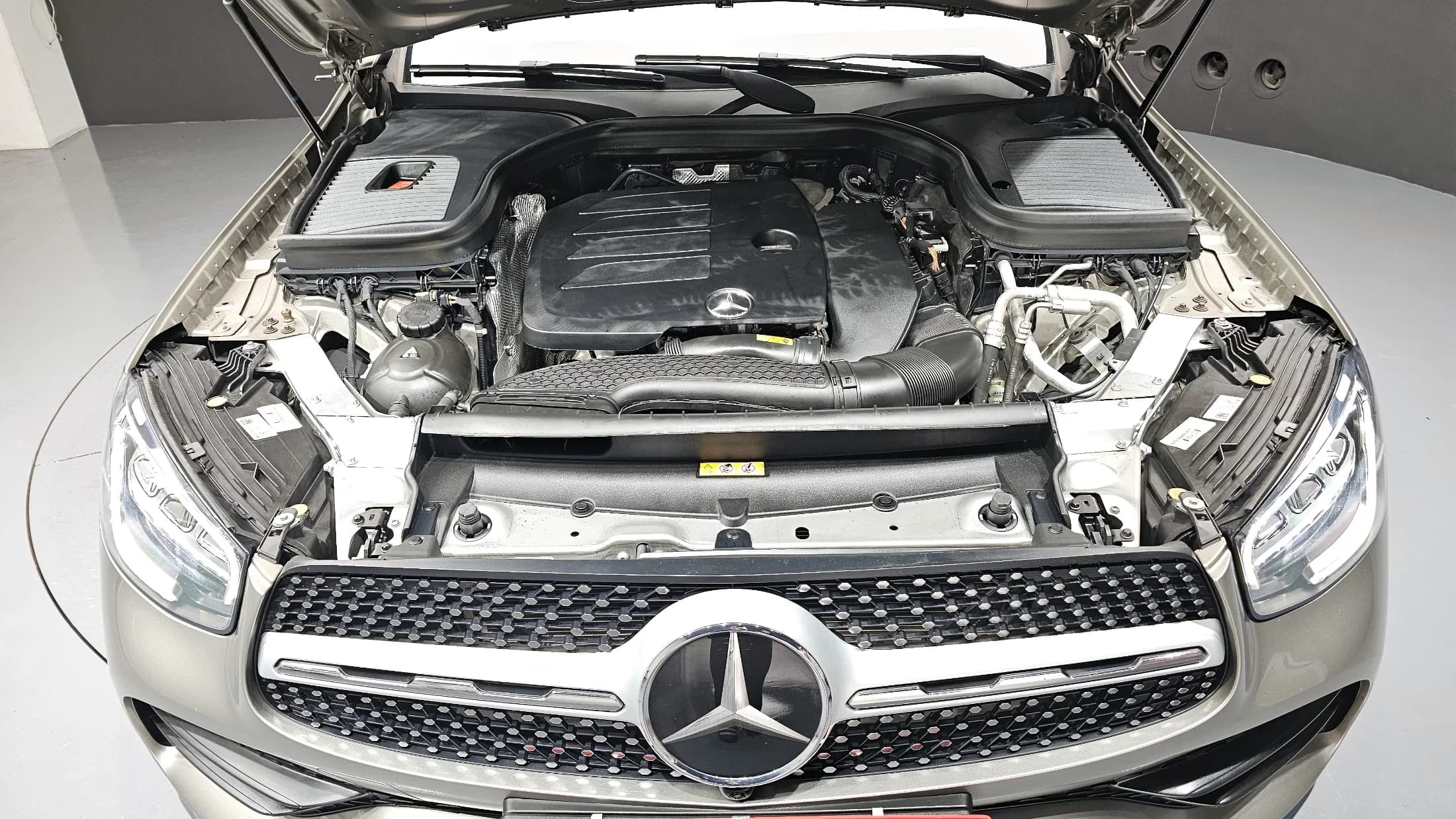 Mercedes-Benz GLC-Class GLC300 4MATIC, 2022 г. 66905 км. — фото 6