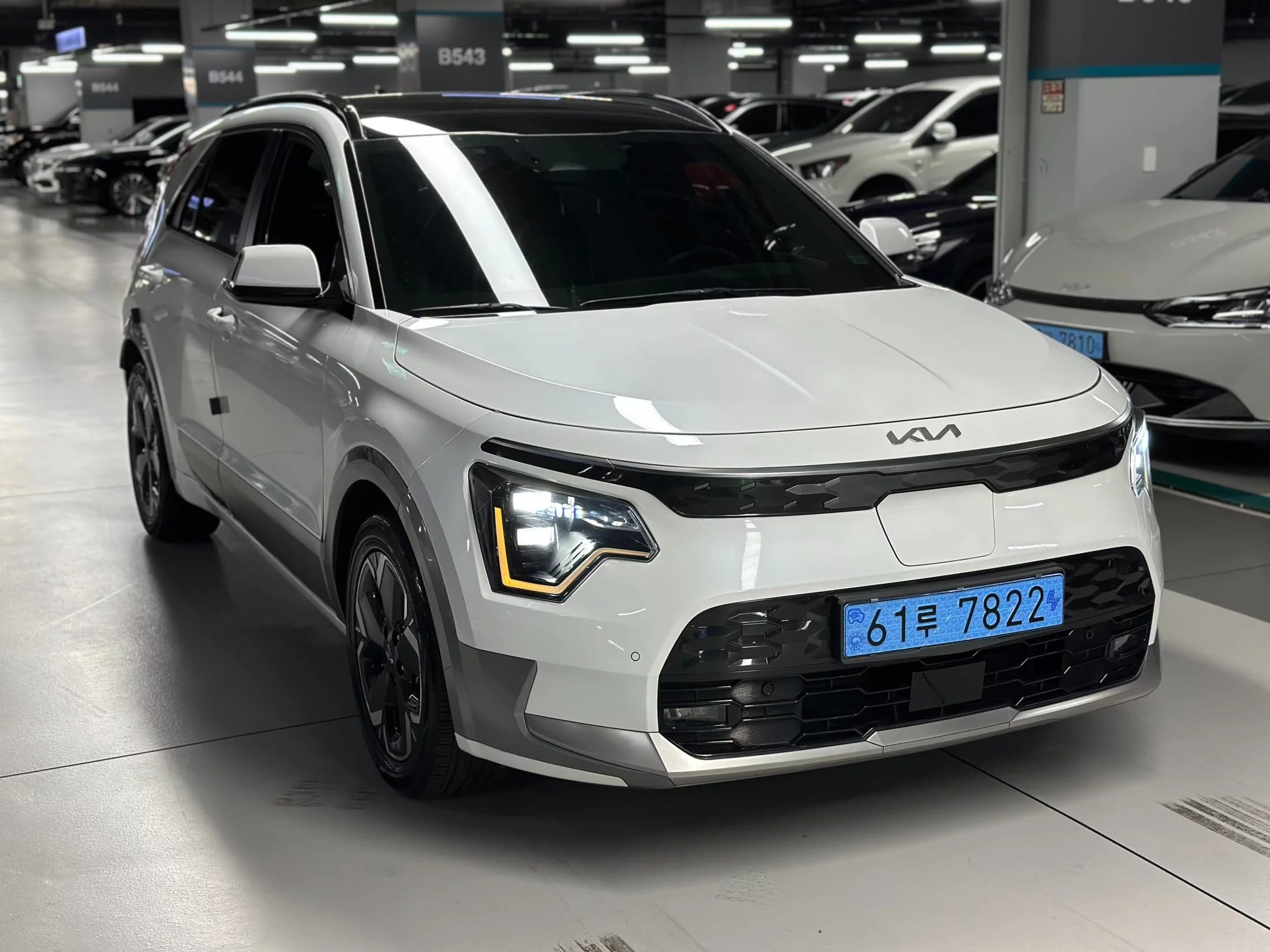 Kia Niro Earth, электромобиль, 2023 г. 216134 км. — фото 2
