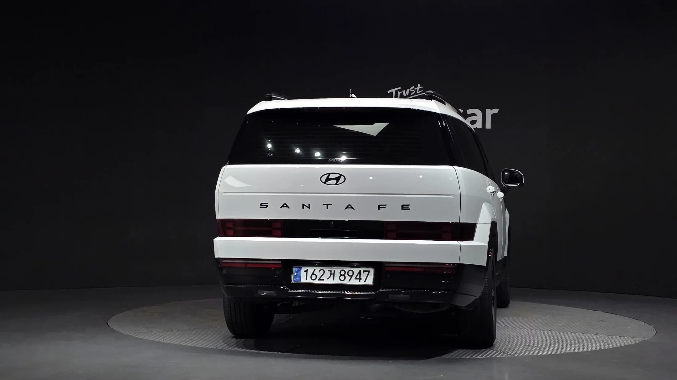 Hyundai Santa Fe HEV 1.6 2WD Calligraphy, гибрид, 2023 г. 25546 км. — фото 4