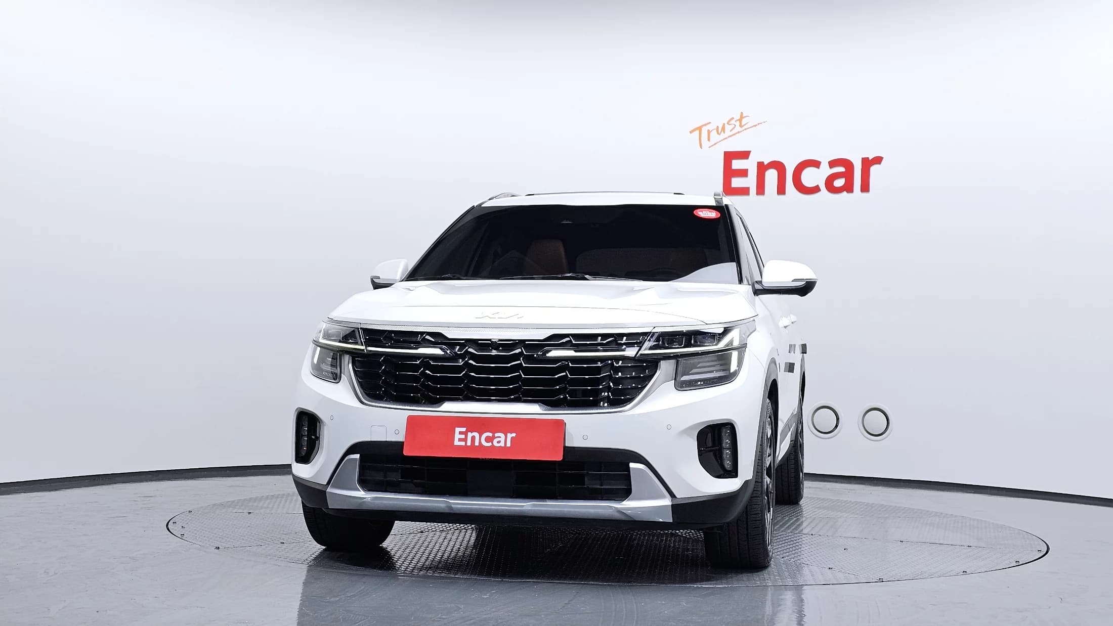 Kia Seltos Gasoline 1.6 Turbo 4WD Signature, 2023 г. 38481 км. — фото 3