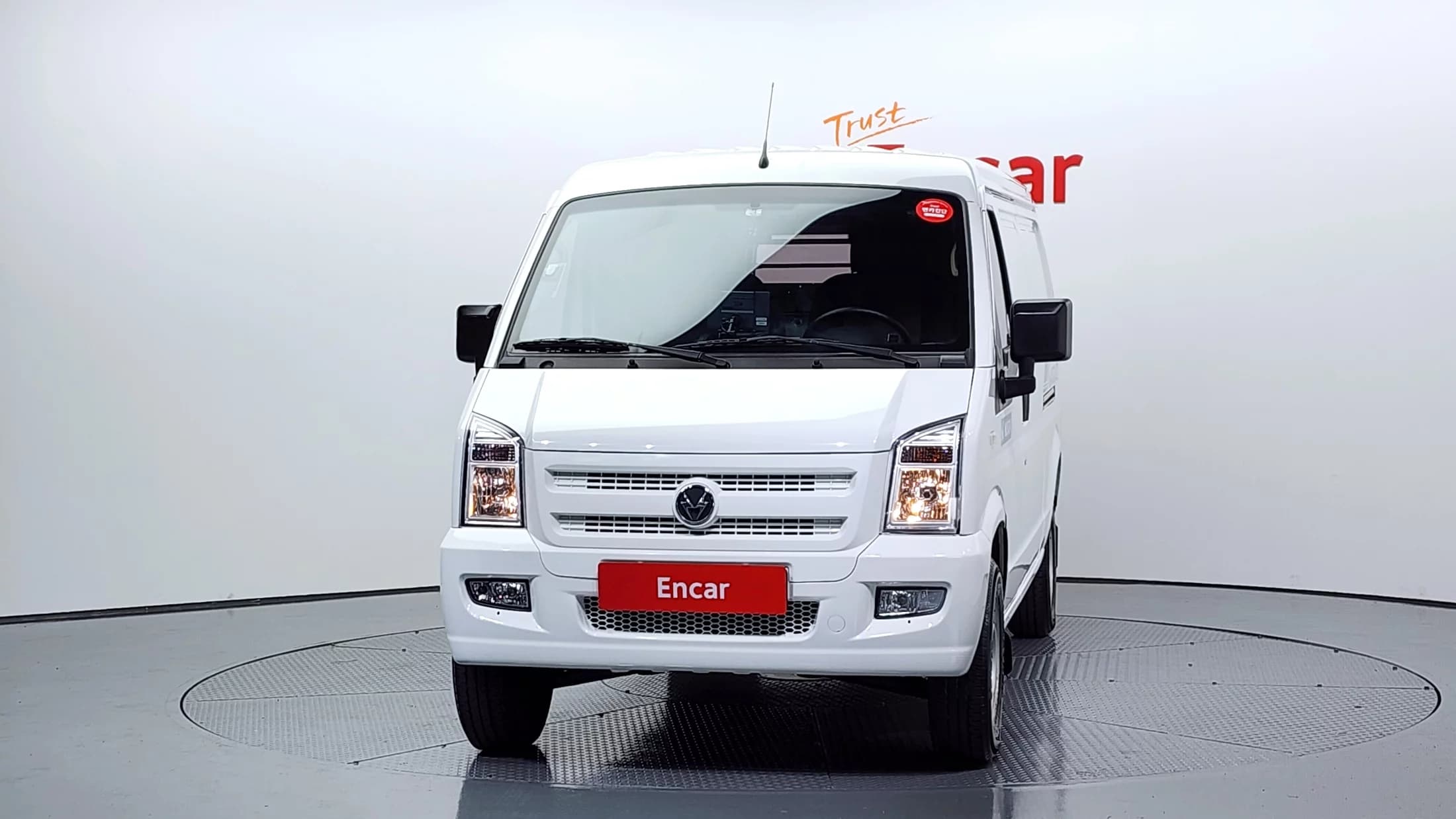 DFSK C35 EV 2 Seater Van, электромобиль, 2022 г. 13802 км. — фото 3