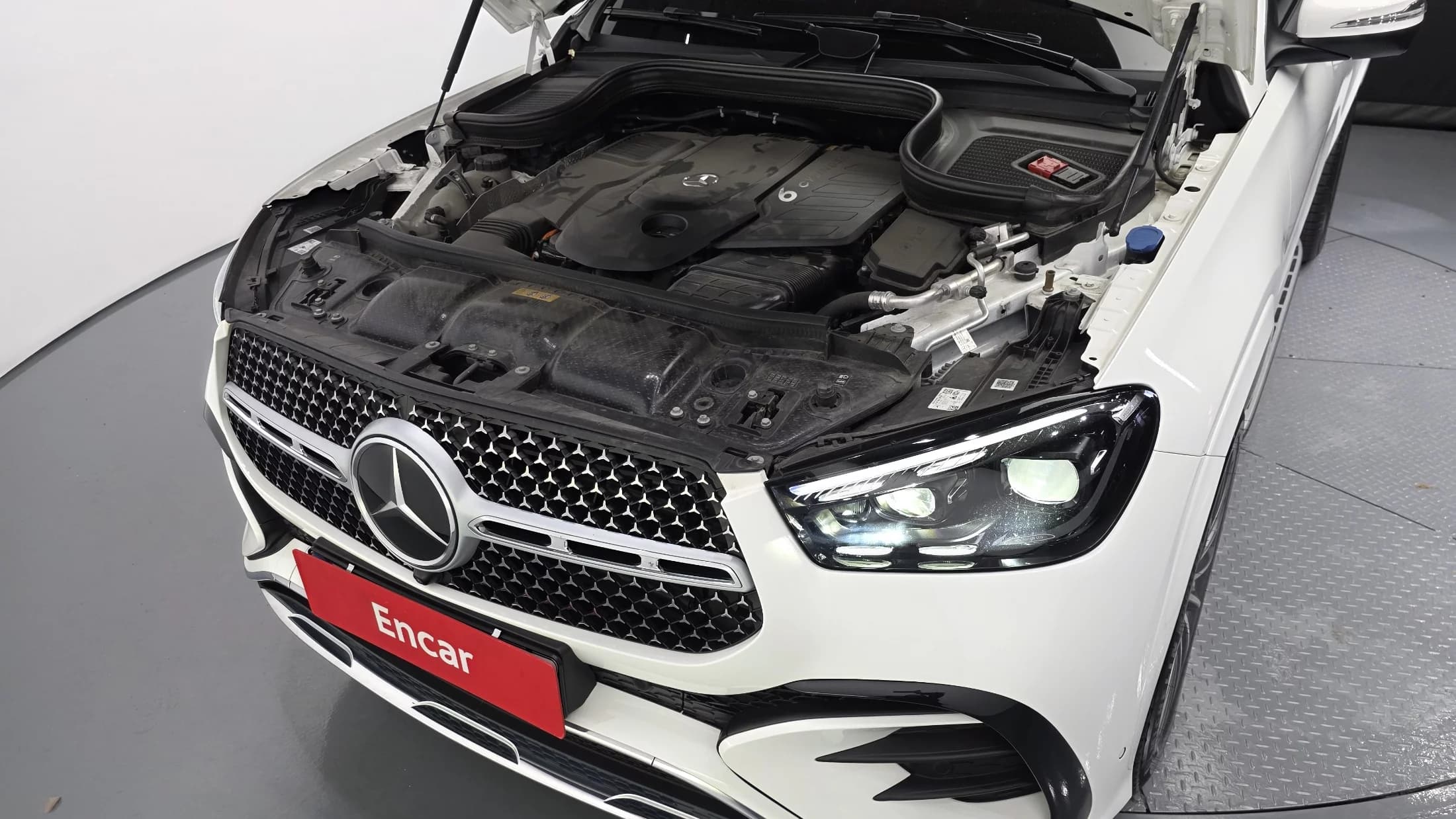 Mercedes-Benz GLE-Class GLE450d 4MATIC Coupe, 2023 г. 36212 км. — фото 12